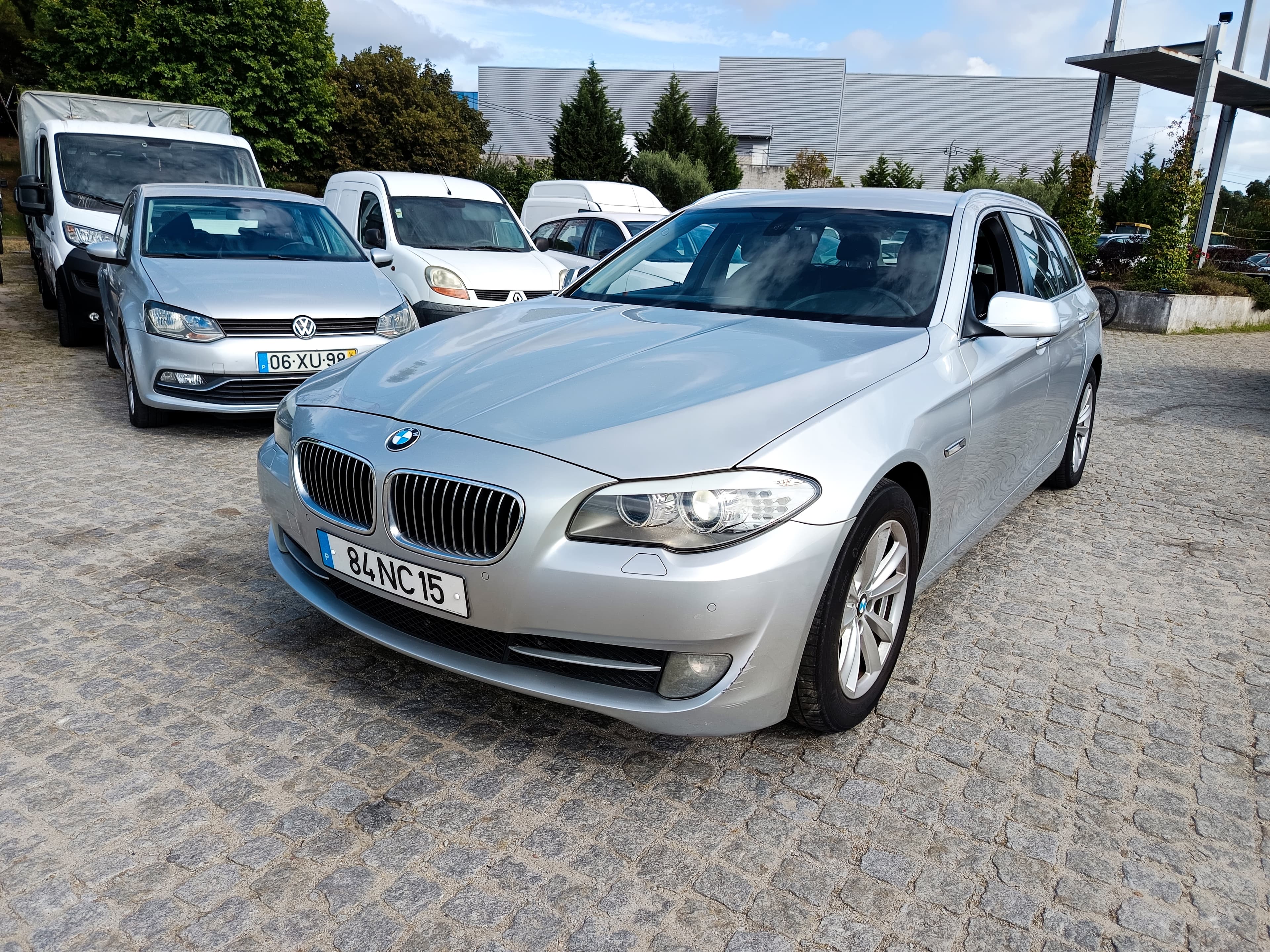 BMW 520d · Ano 2012 — imagem 1