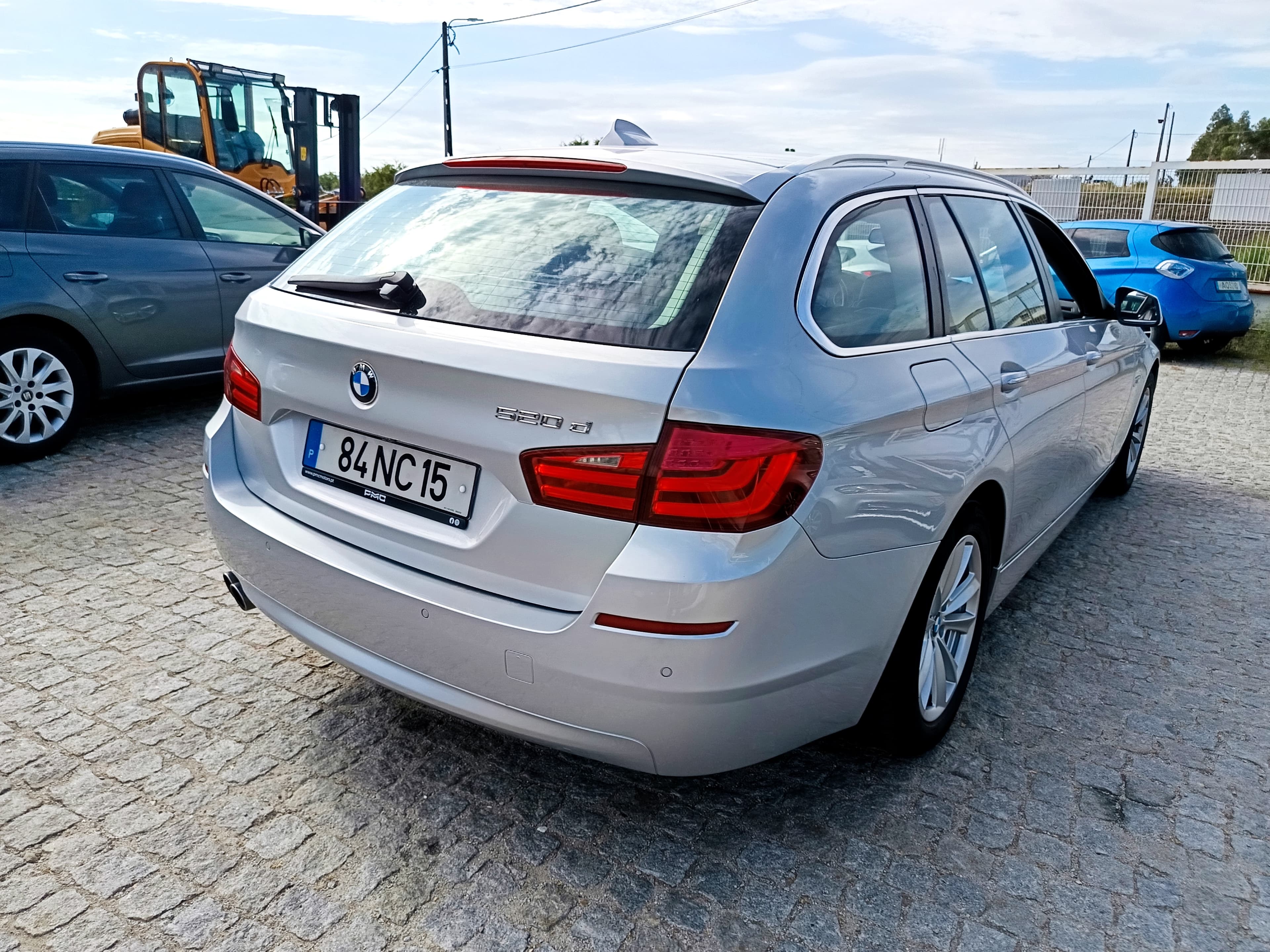 BMW 520d · Ano 2012 — imagem 5