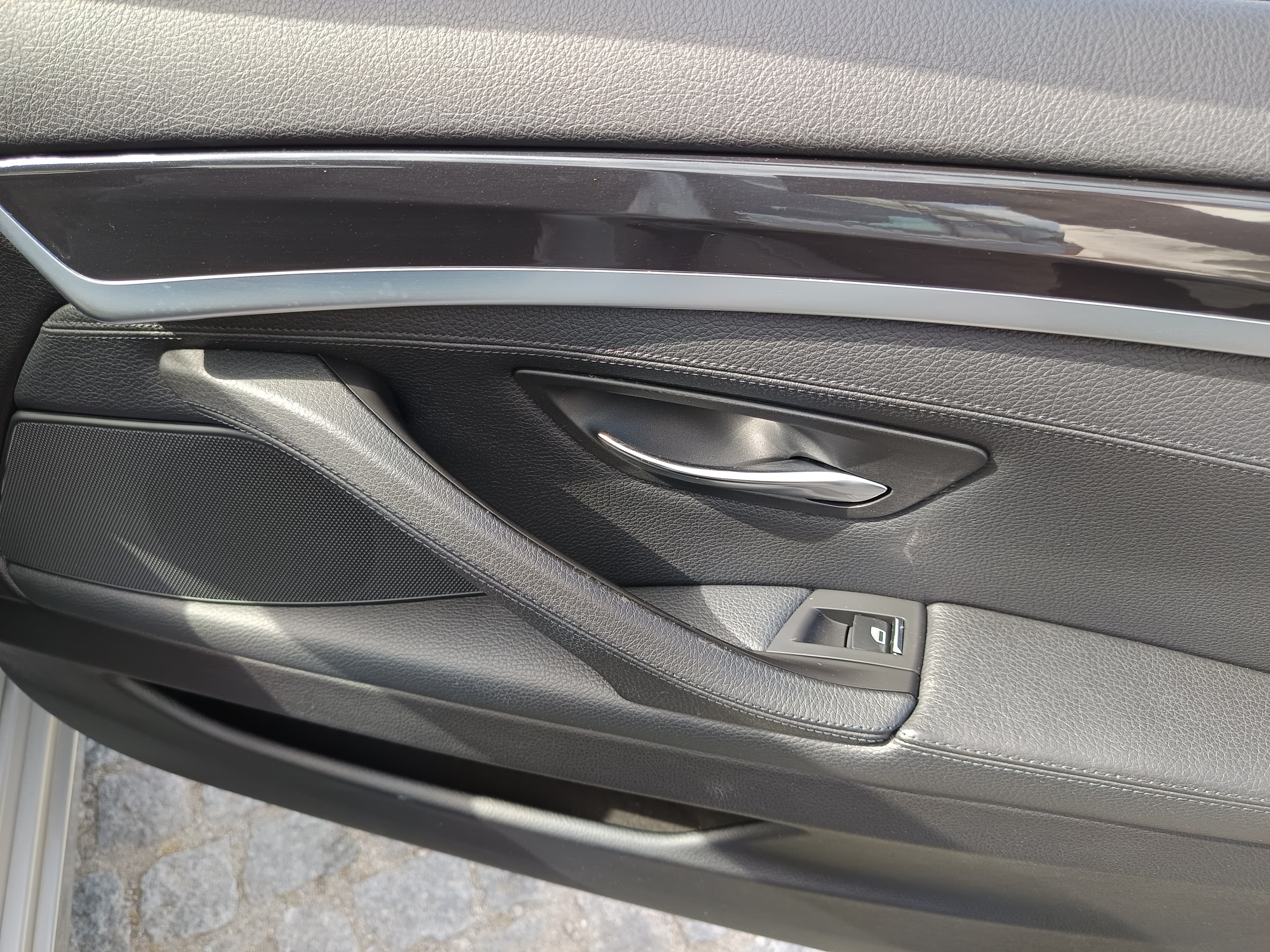BMW 520d · Ano 2012 — imagem 38