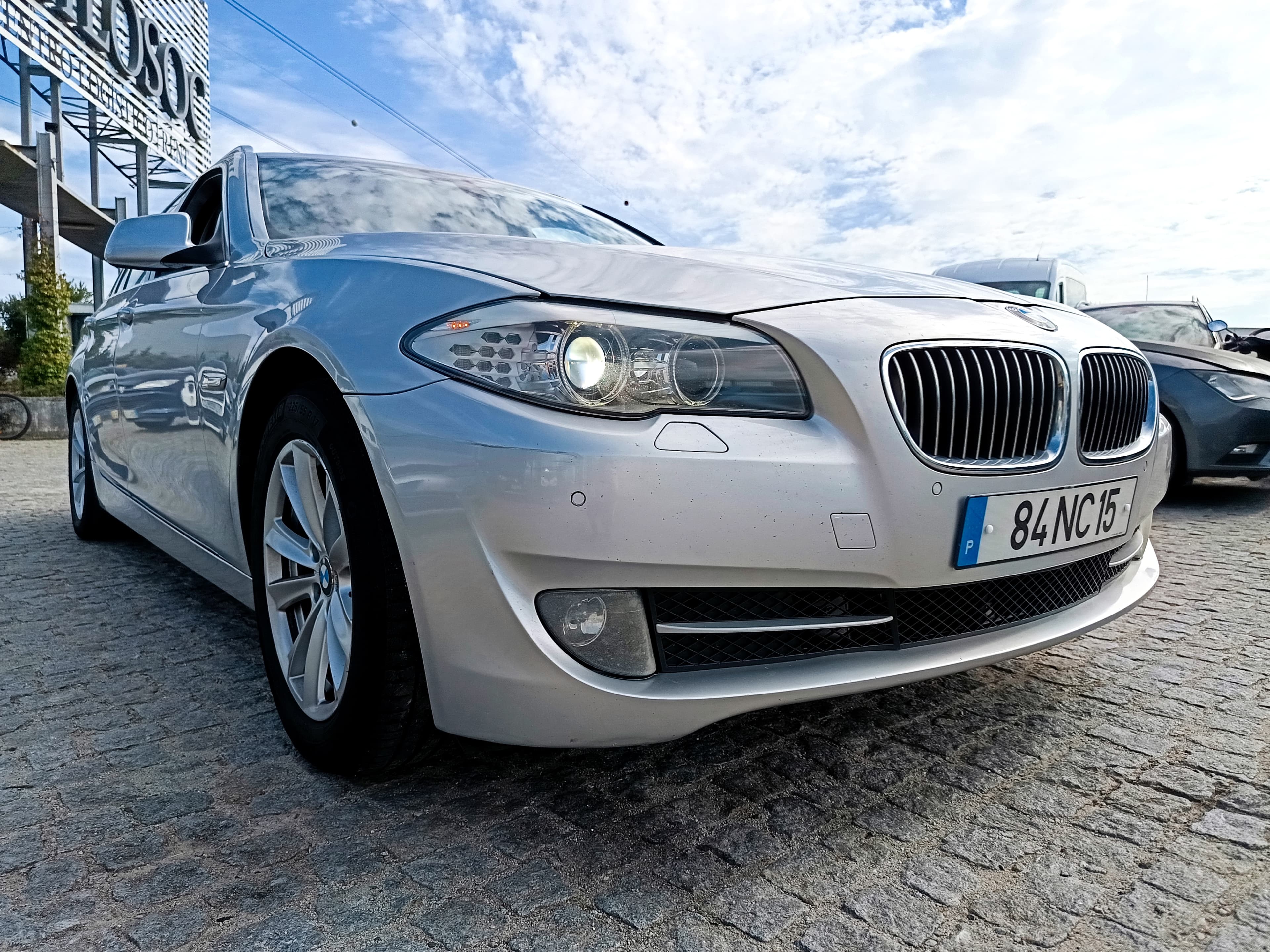 BMW 520d · Ano 2012 — imagem 4