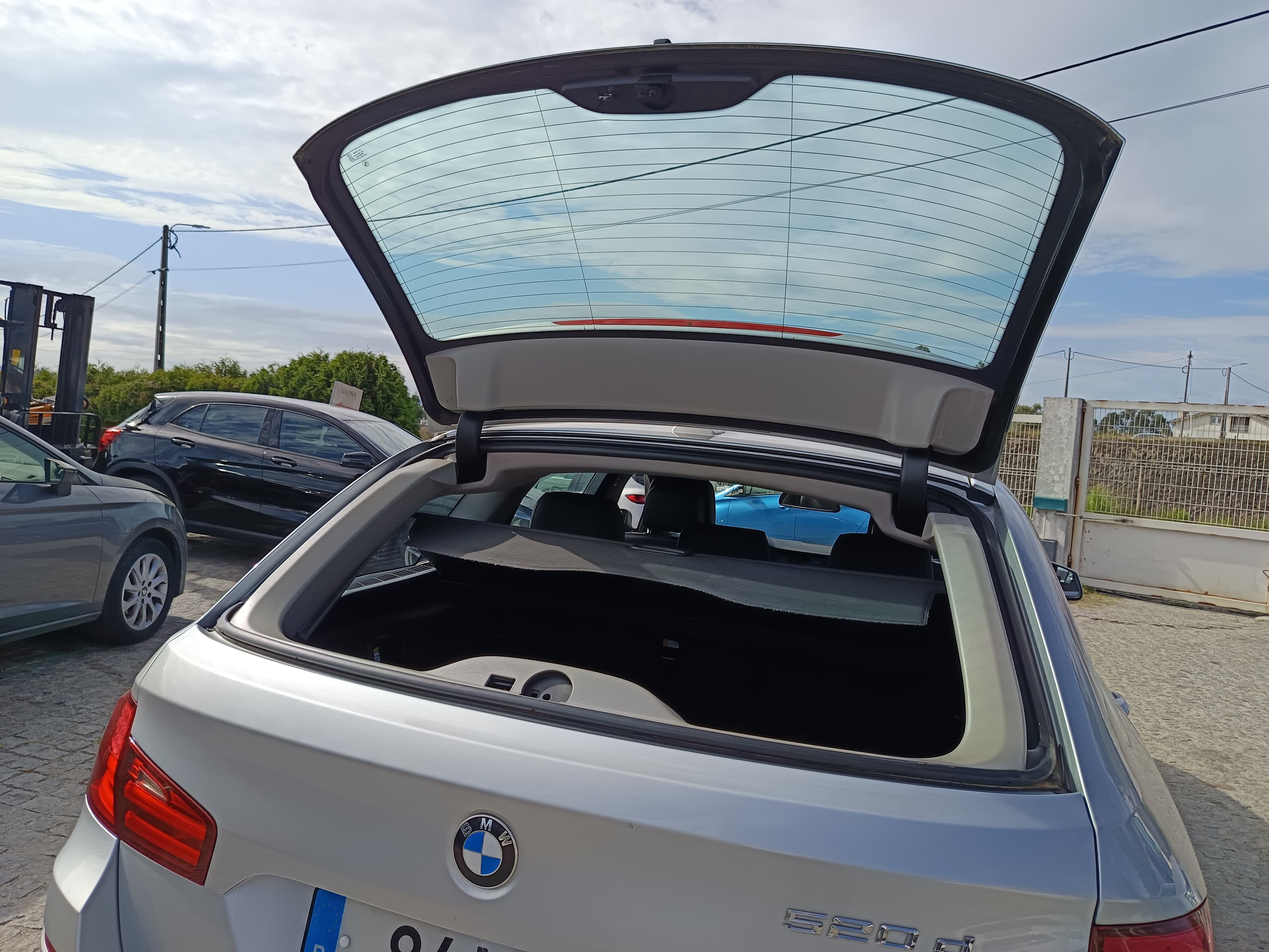 BMW 520d · Ano 2012 — imagem 44