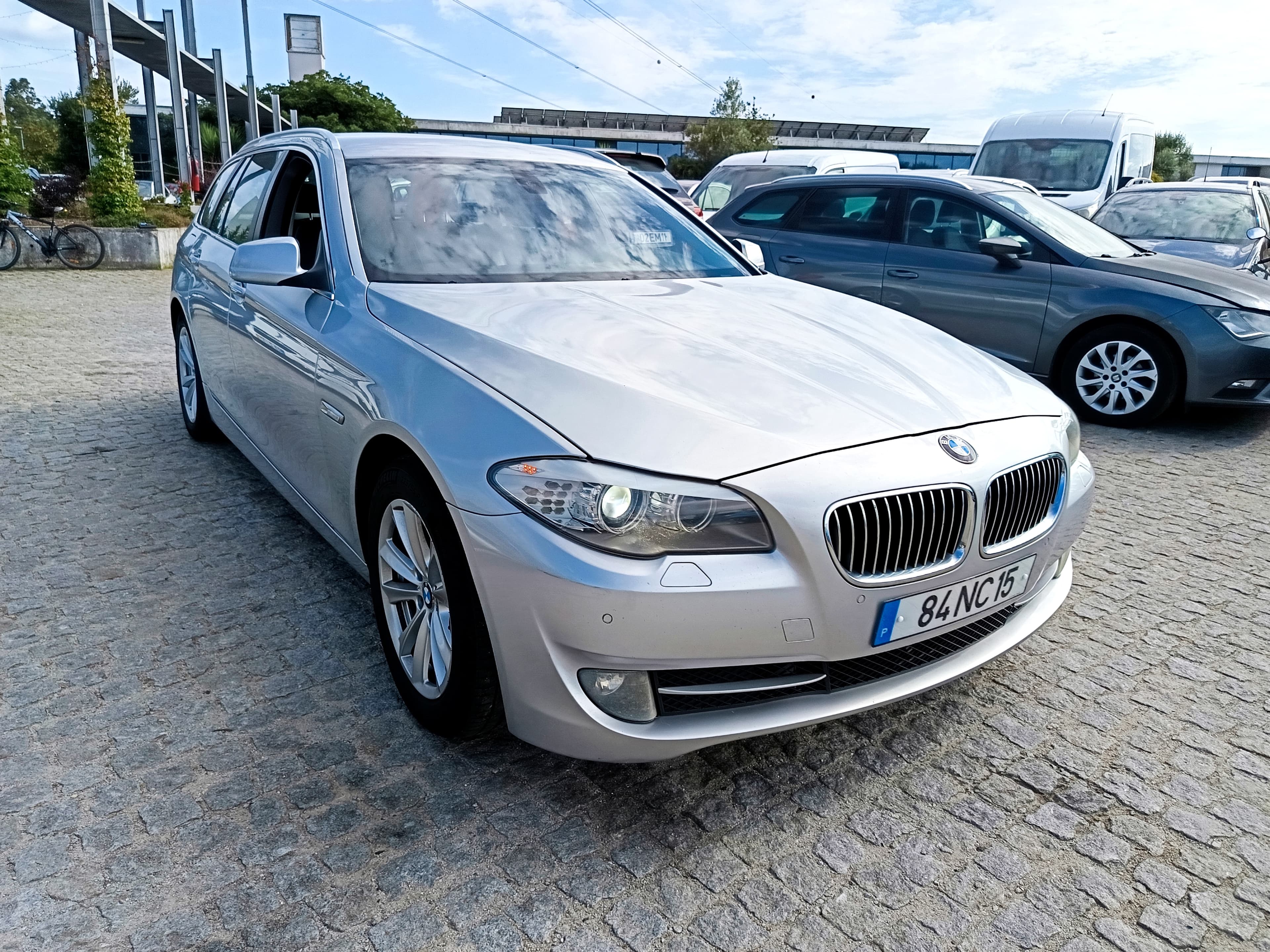 BMW 520d · Ano 2012 — imagem 3