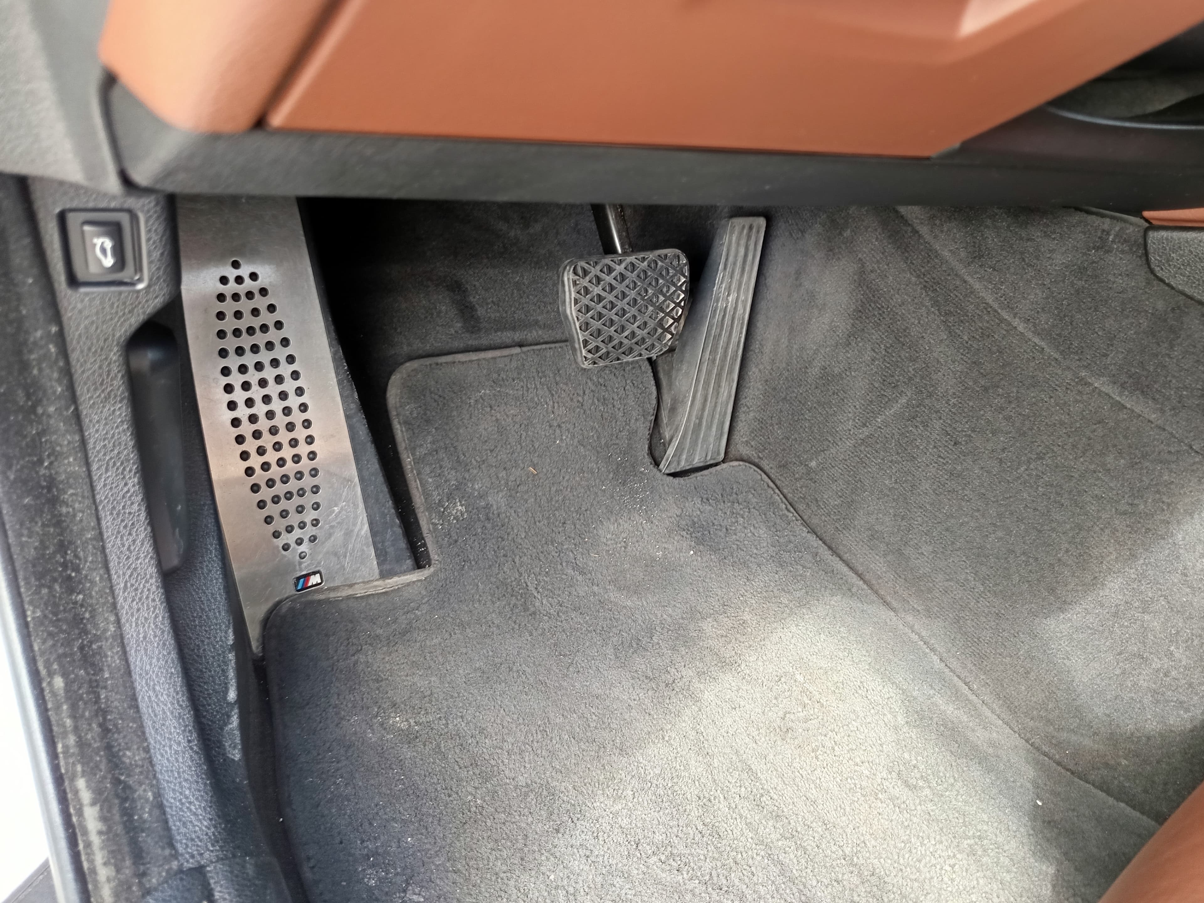 BMW 520d · Ano 2011 — imagen 32