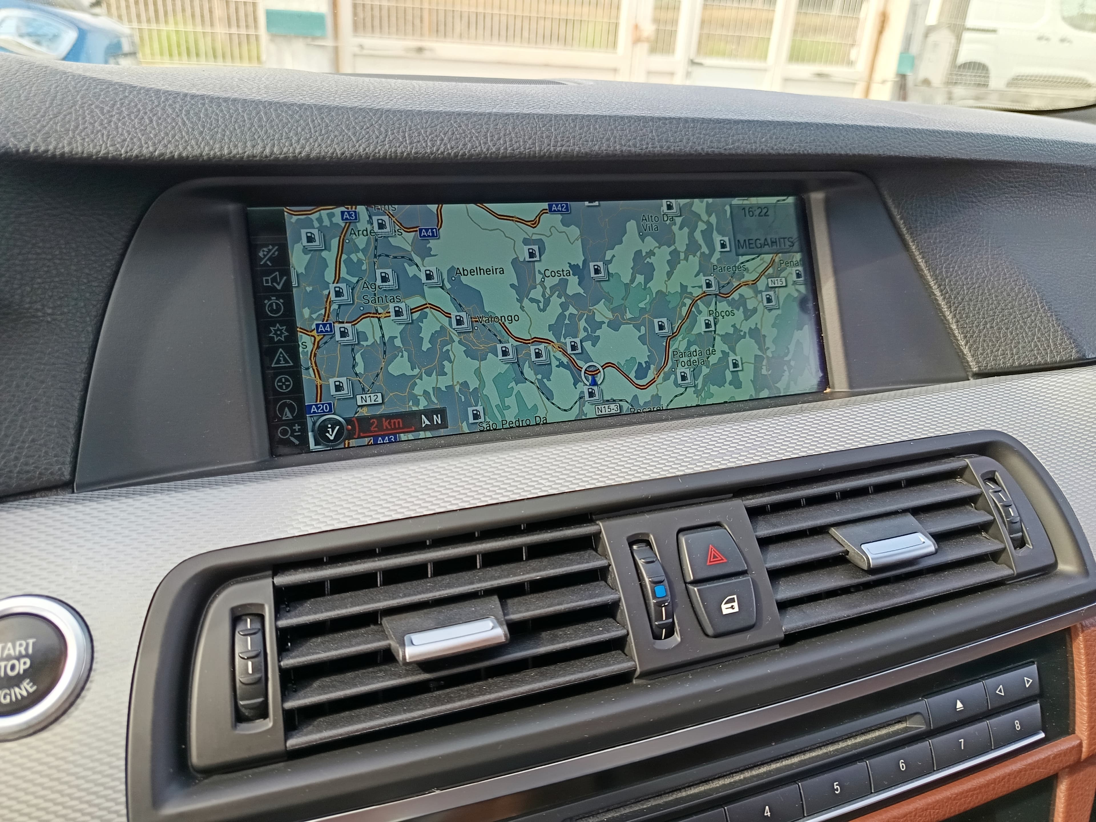 BMW 520d · Ano 2011 — imagen 35