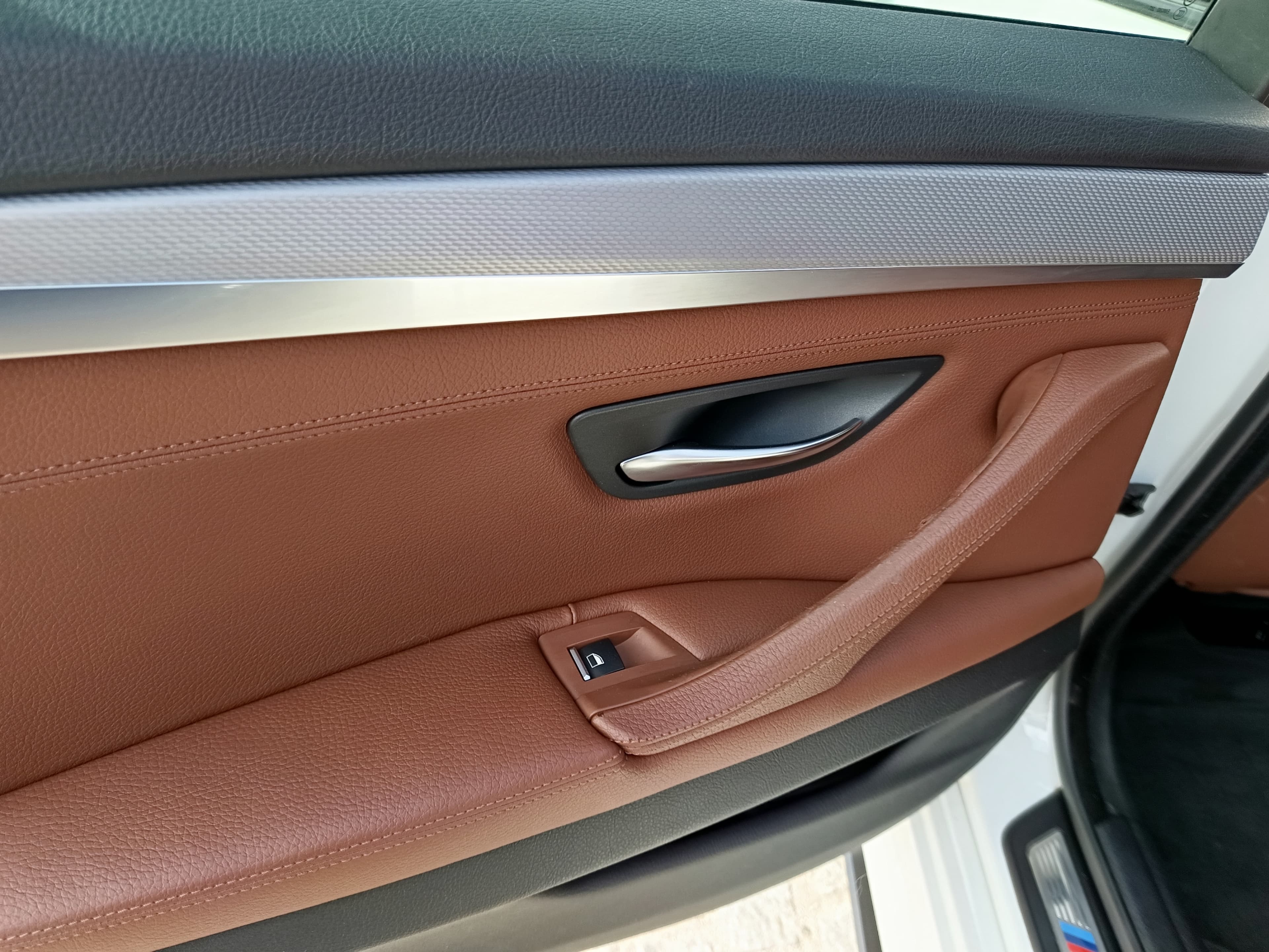 BMW 520d · Ano 2011 — imagen 26