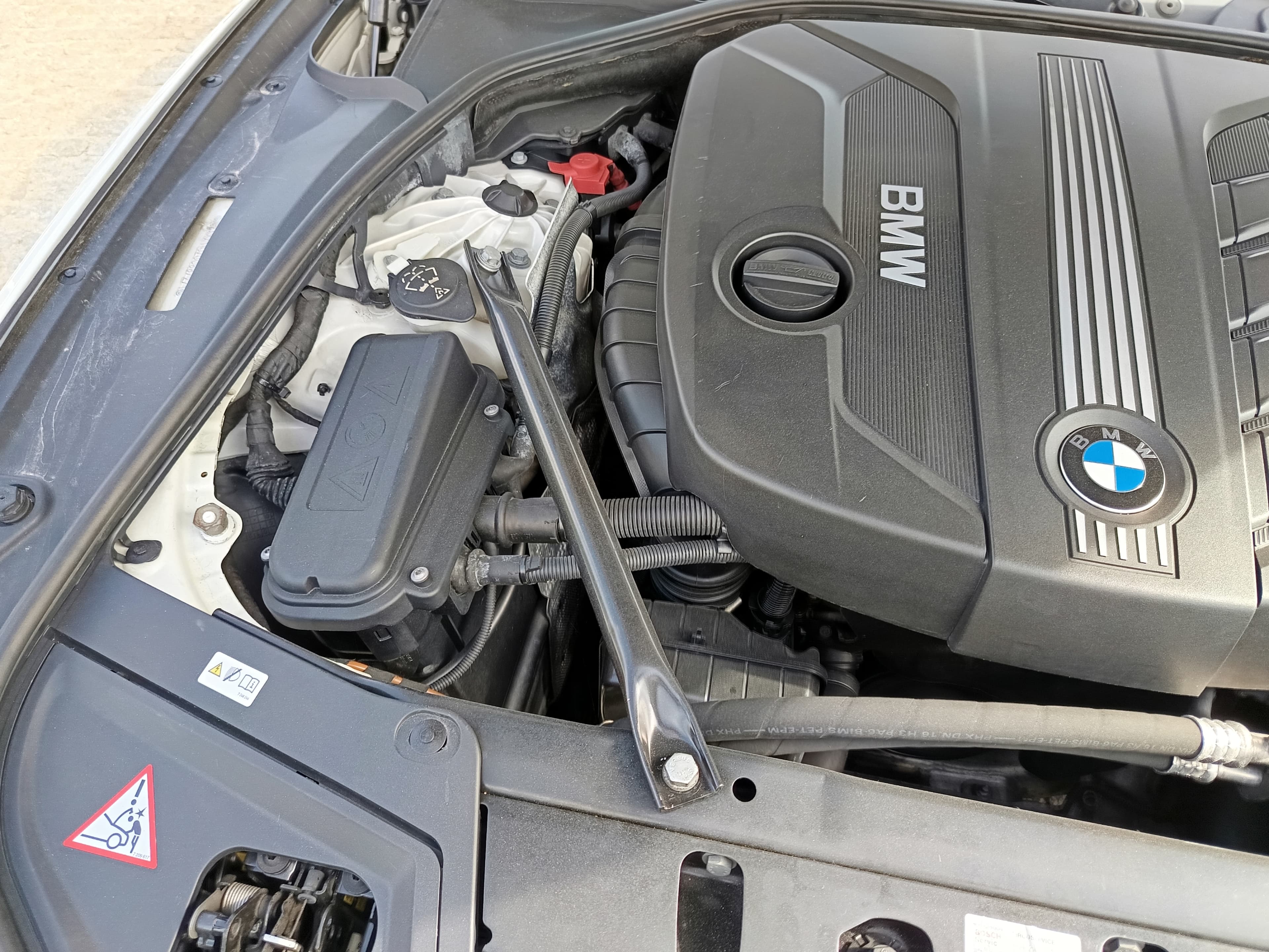 BMW 520d · Ano 2011 — imagen 15