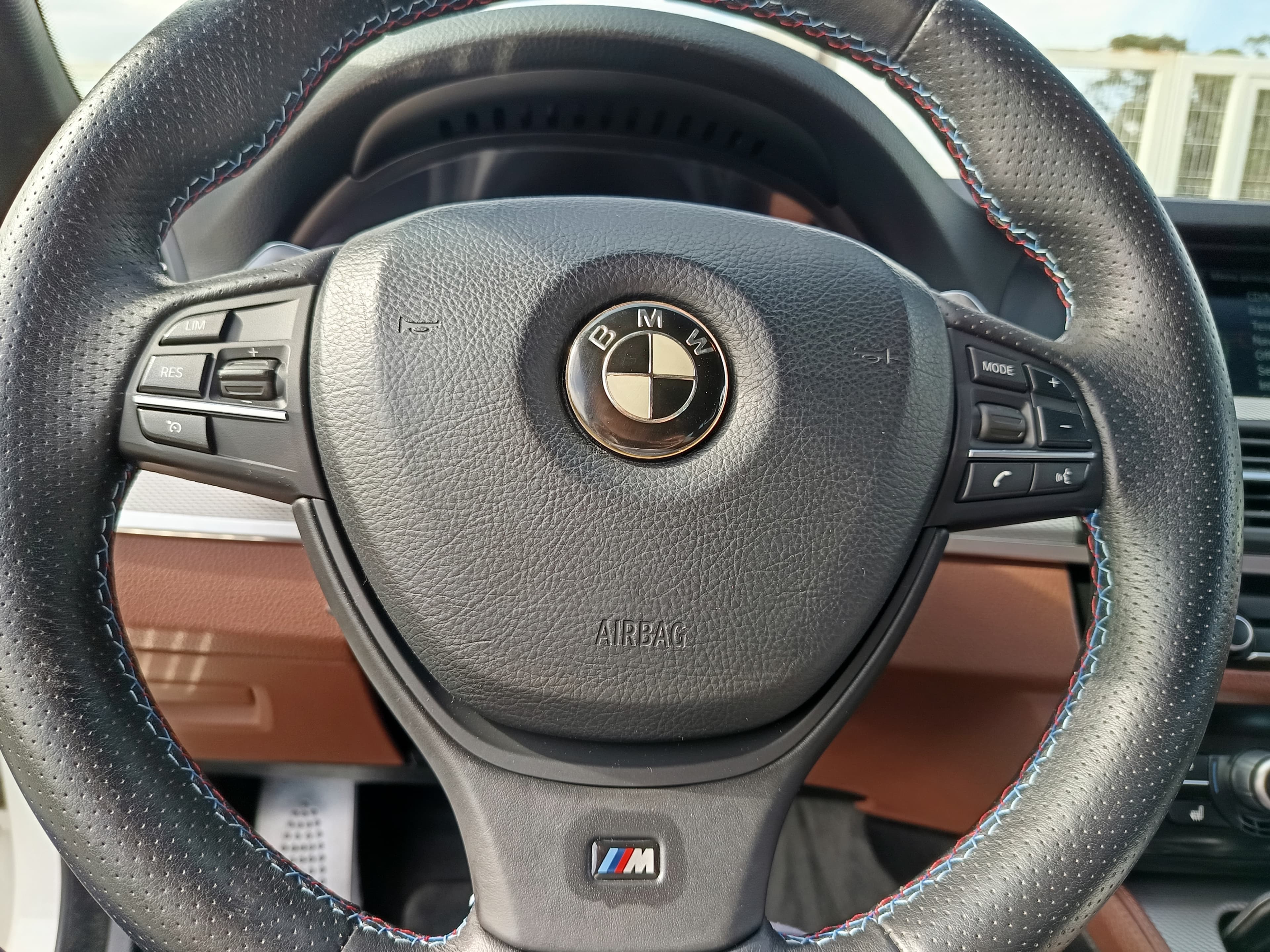 BMW 520d · Ano 2011 — imagen 39