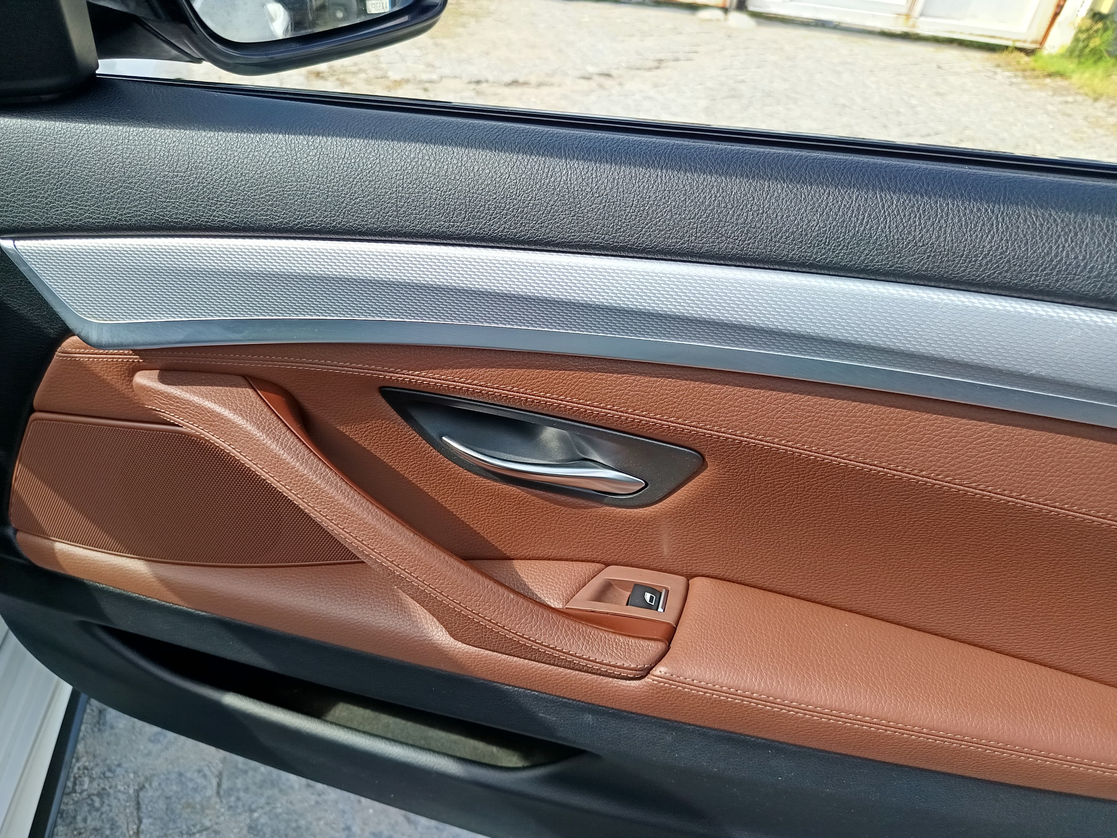 BMW 520d · Ano 2011 — imagen 22