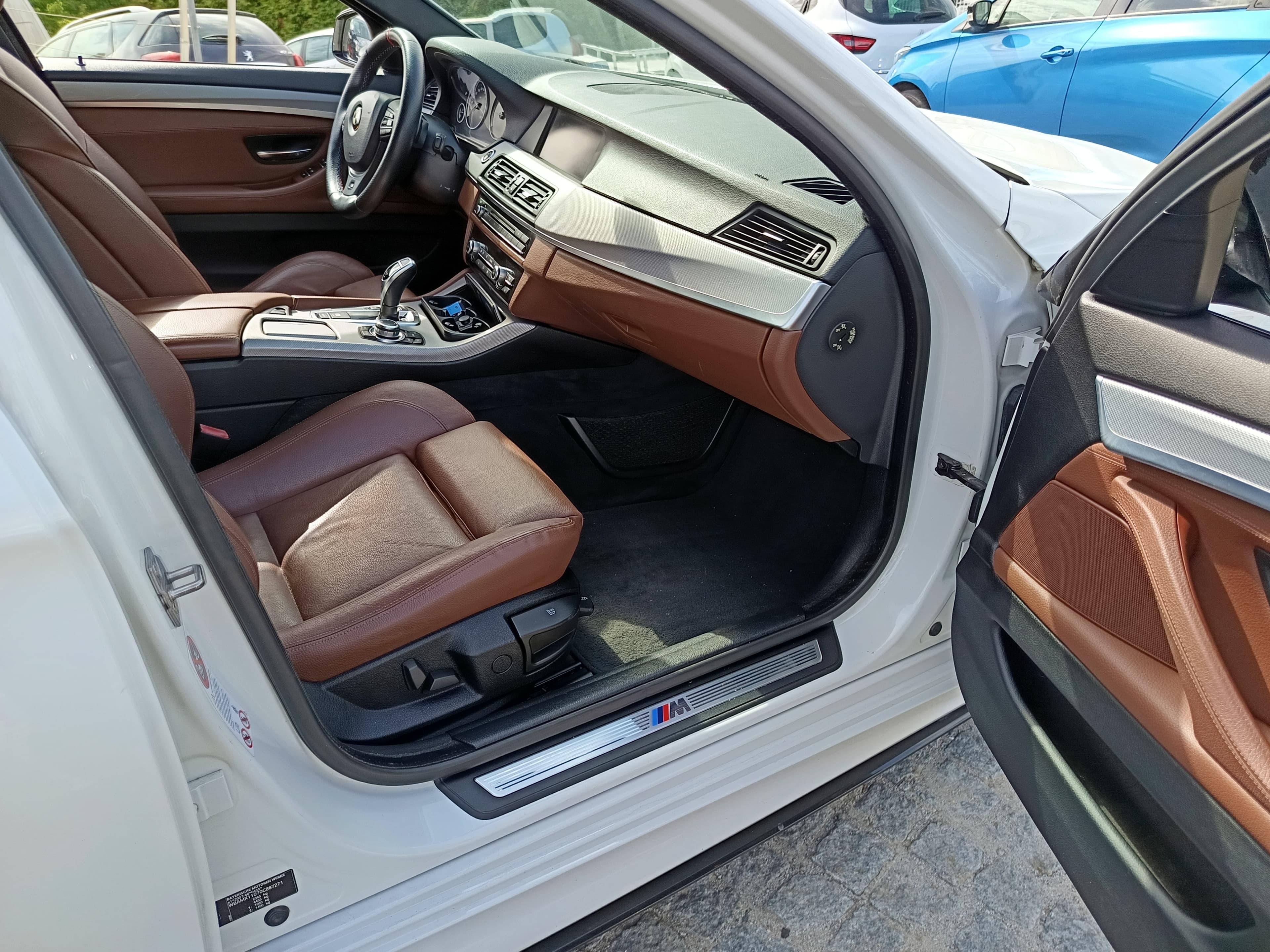 BMW 520d · Ano 2011 — imagen 21