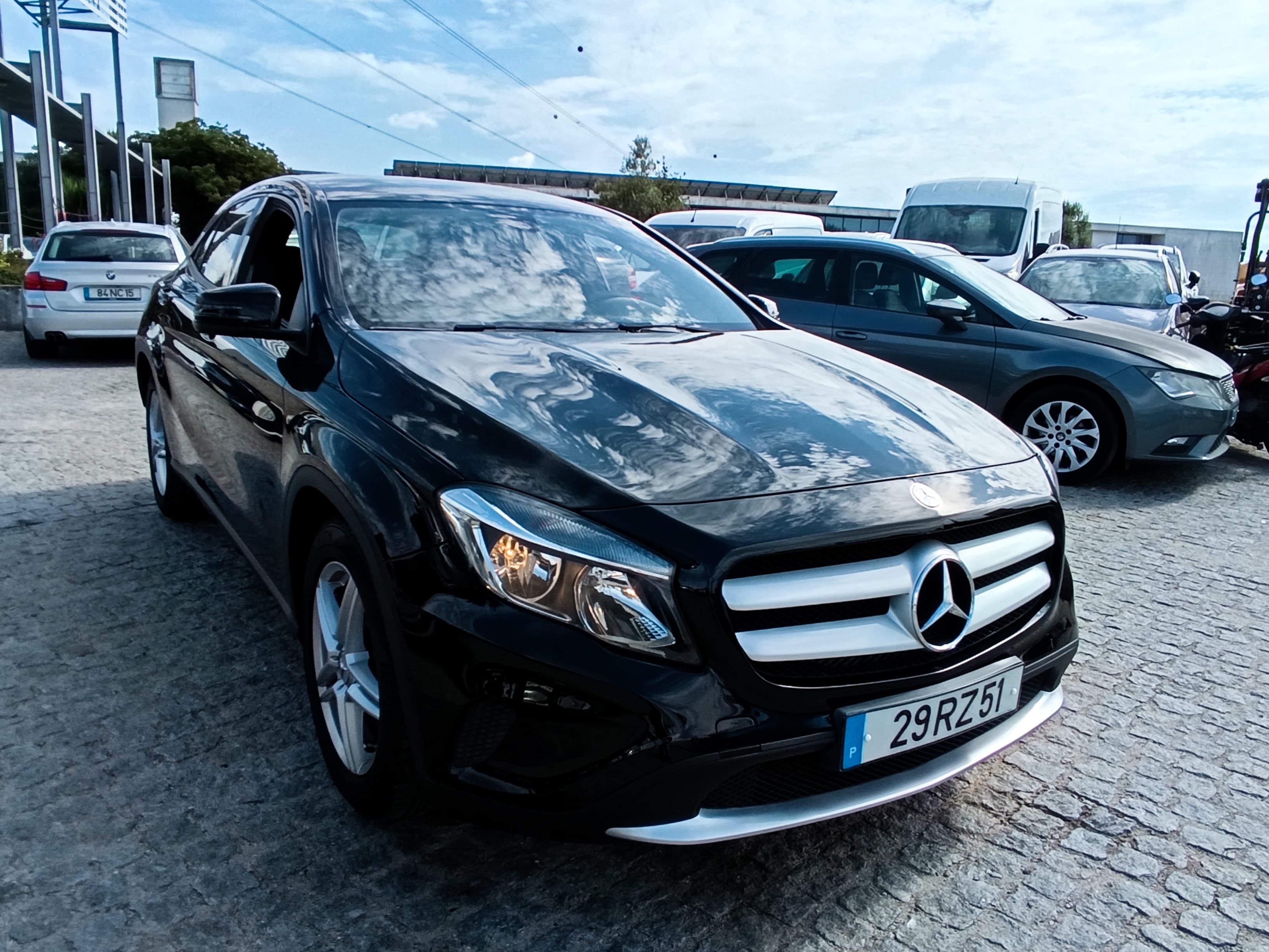 Mercedes-Benz GLA 180 CDI · Ano 2015 — imagen 3
