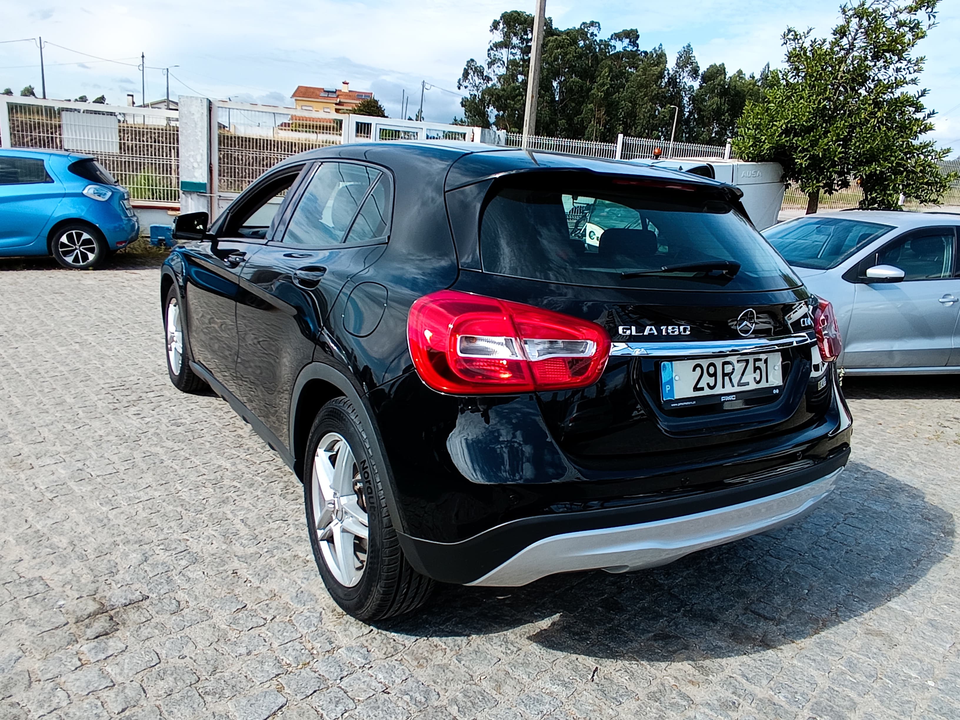 Mercedes-Benz GLA 180 CDI · Ano 2015 — imagen 5