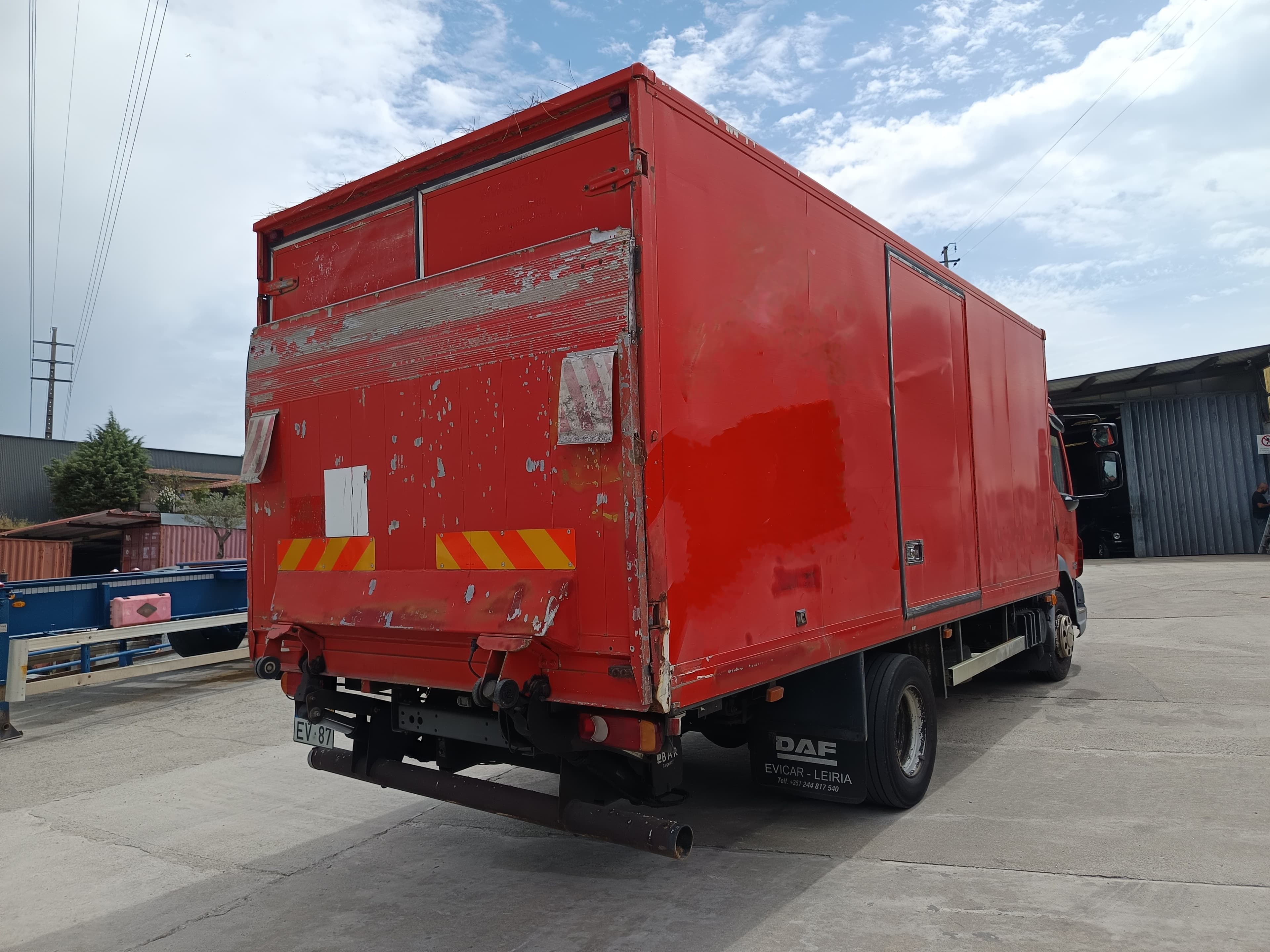 DAF LF 45.180 4x2 · Ano 2007 — image 6