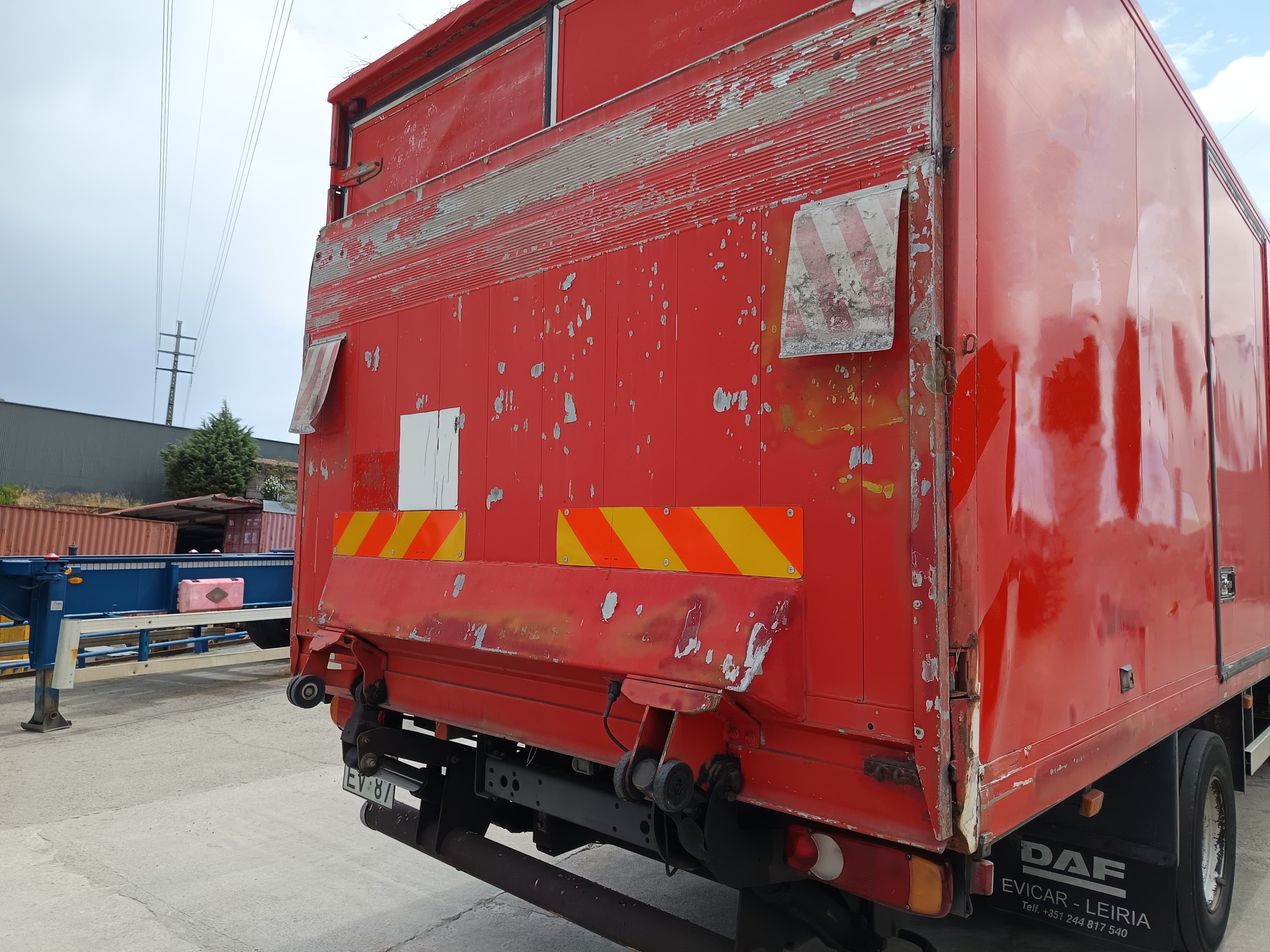 DAF LF 45.180 4x2 · Ano 2007 — image 8