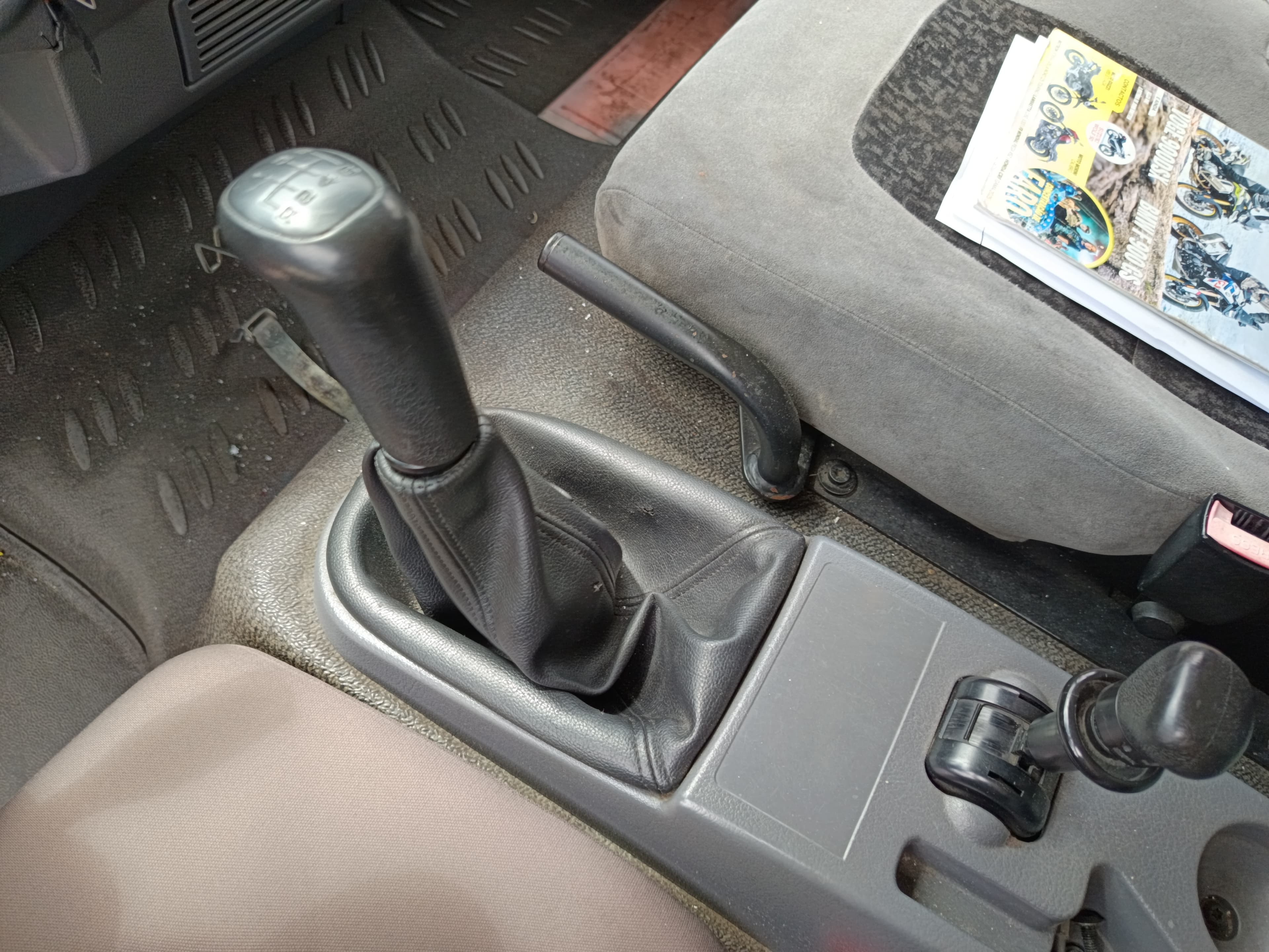 DAF LF 45.180 4x2 · Ano 2007 — image 27