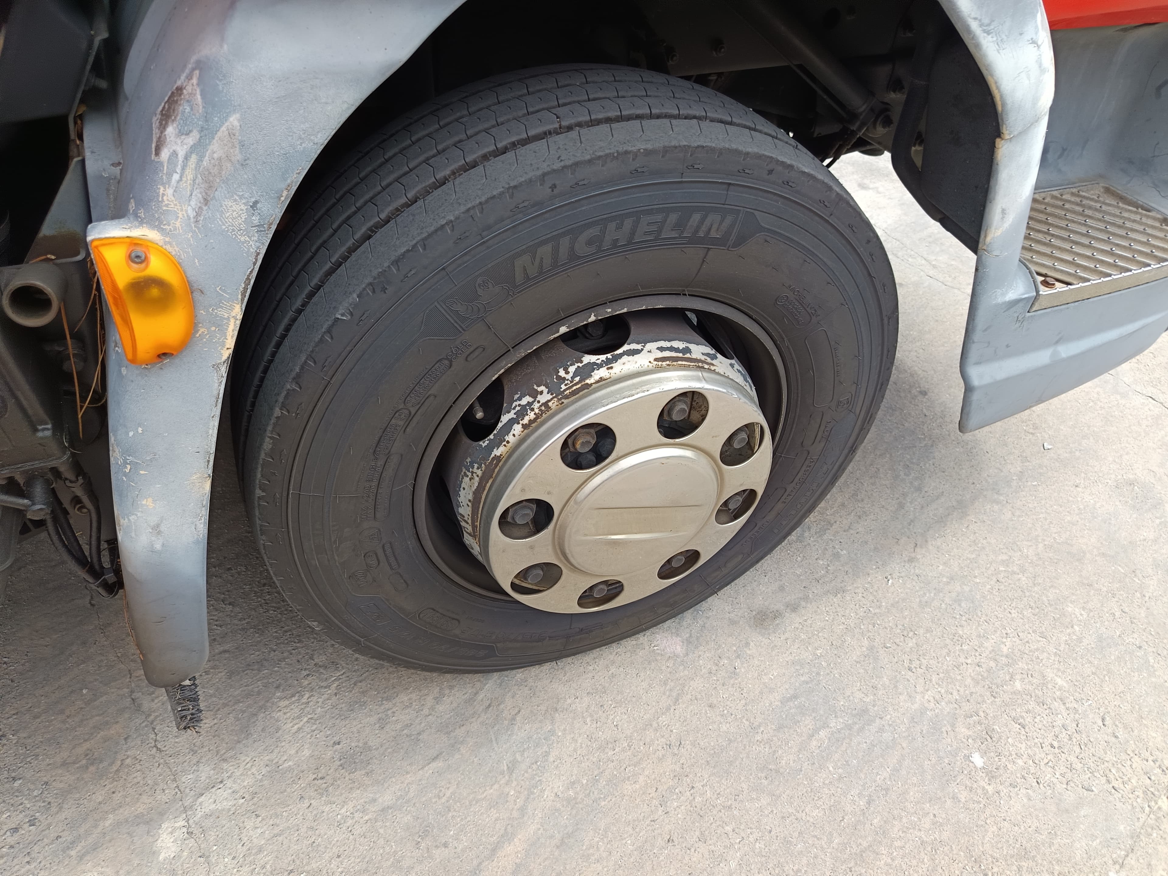 DAF LF 45.180 4x2 · Ano 2007 — image 13
