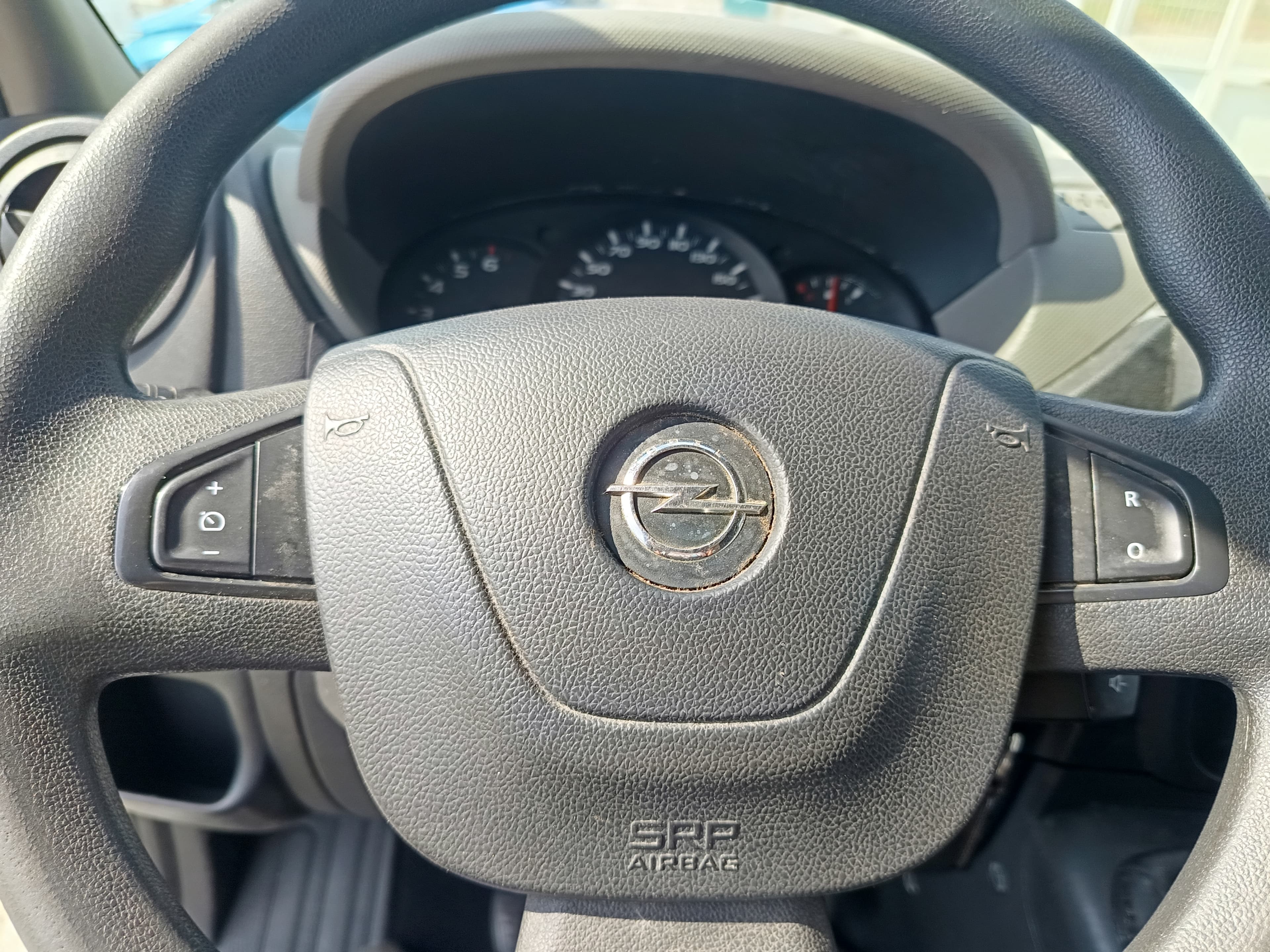 Opel Movano · Ano 2015 — imagem 27