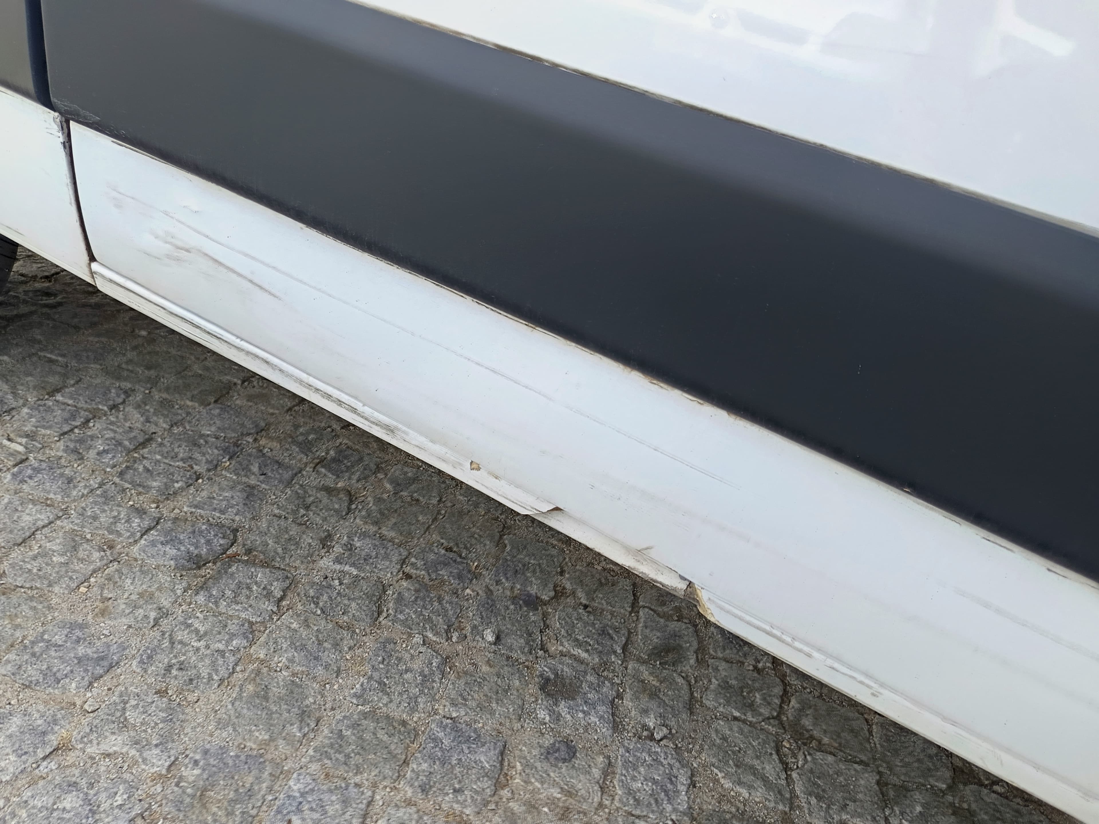Opel Movano · Ano 2015 — imagem 18