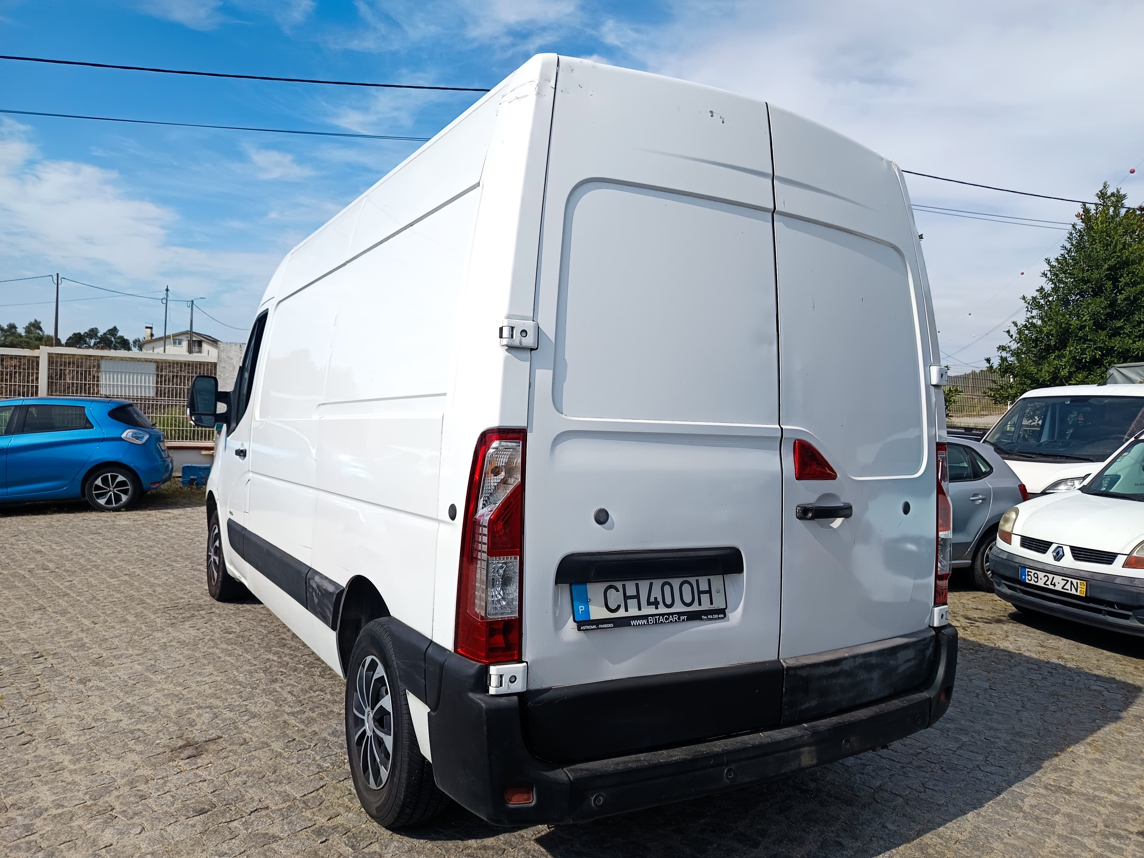 Opel Movano · Ano 2015 — imagem 6