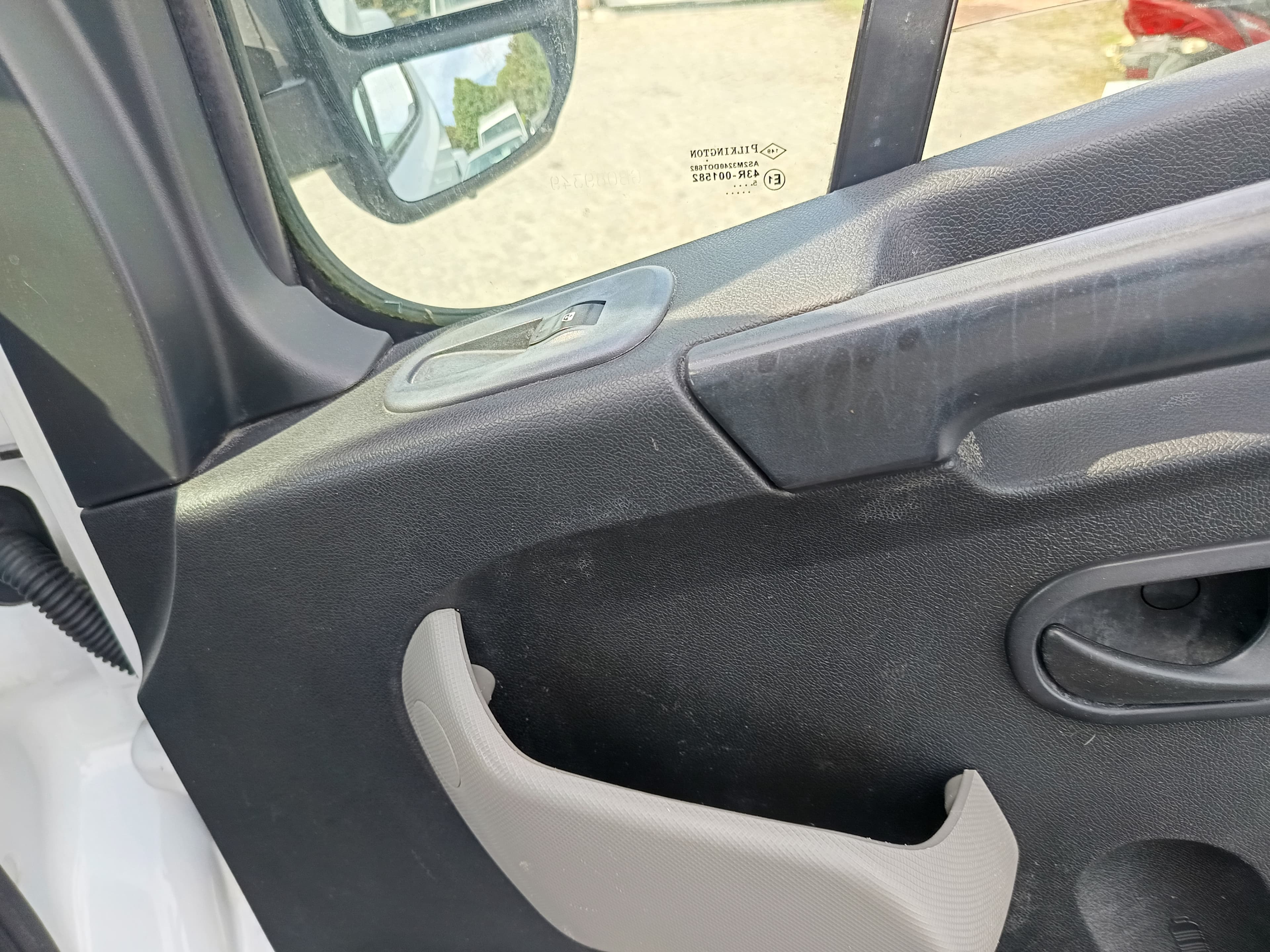 Opel Movano · Ano 2015 — imagem 34