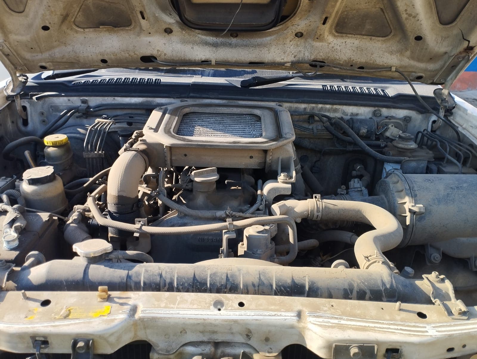 NISSAN HARDBODY - 2011 — imagen 4