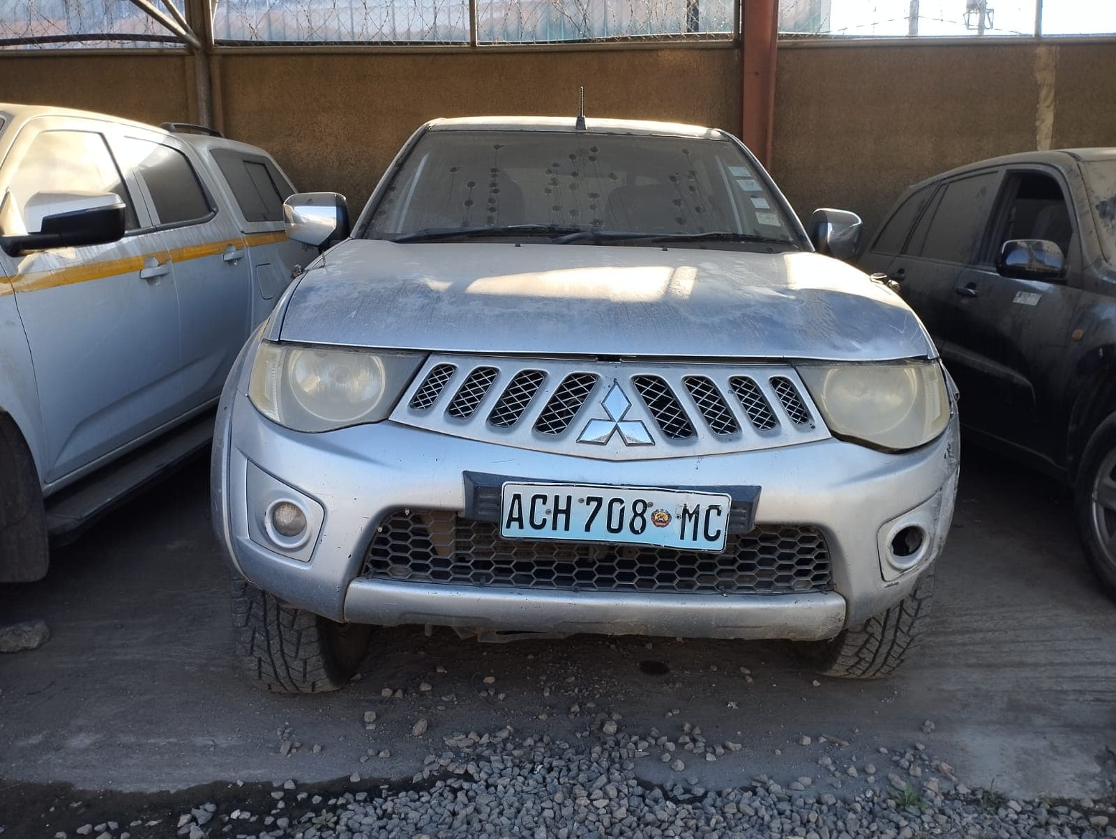 MITSUBISHI TRITON 3.2 GLS D/C - 2013