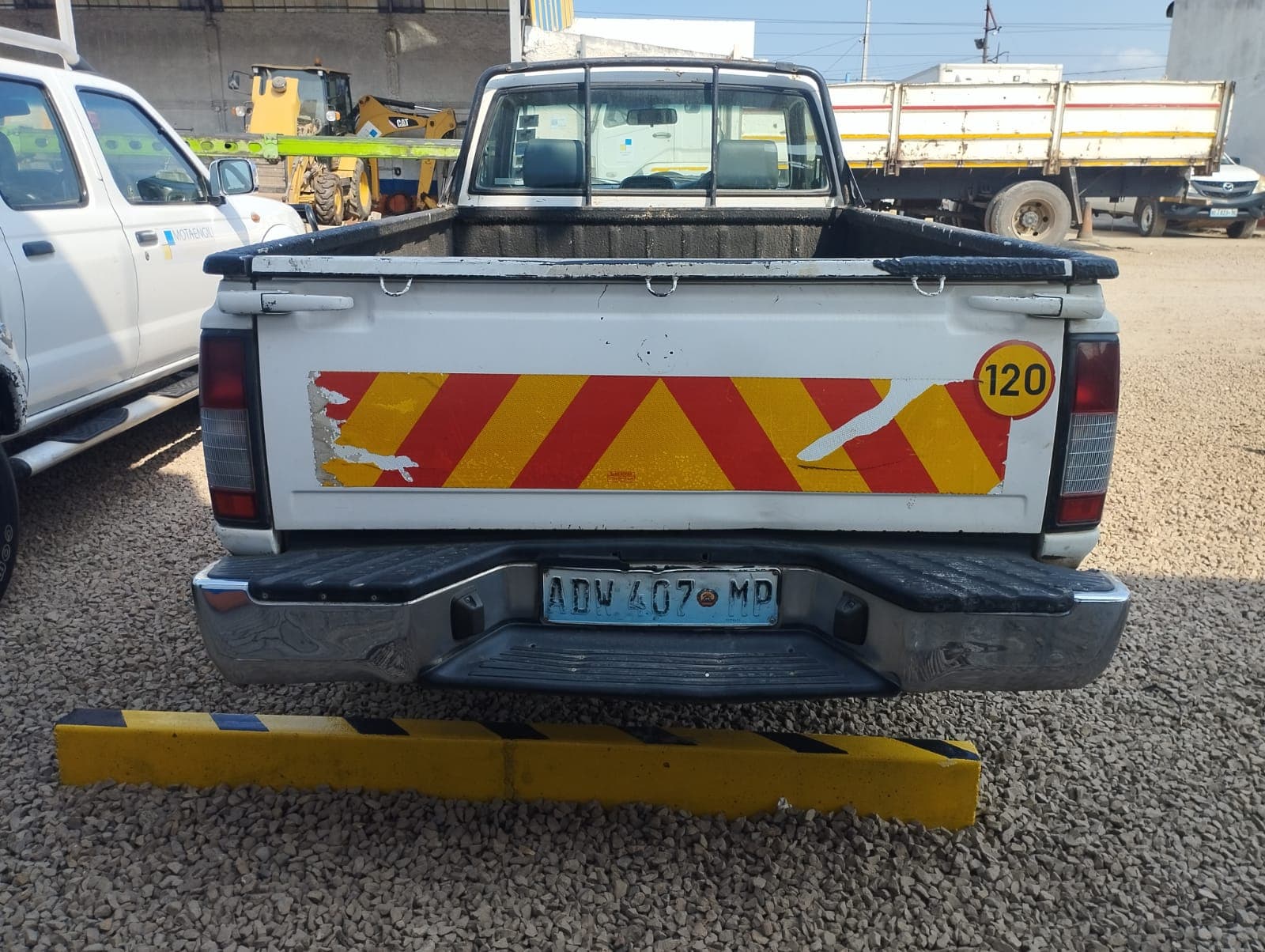 NISSAN HARDBODY NP 300 C/S - 2013 — imagem 10
