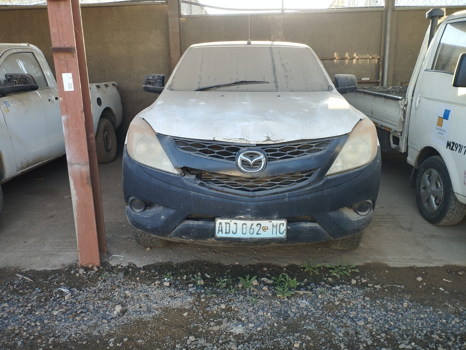 MAZDA BT-50 S/C - 2014 — imagen 2