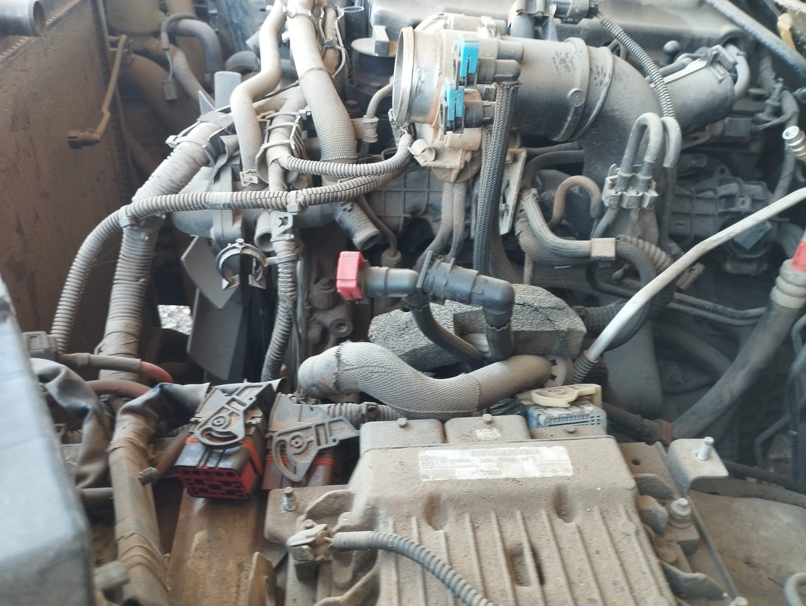 MAZDA BT-50 S/C - 2014 — imagem 3