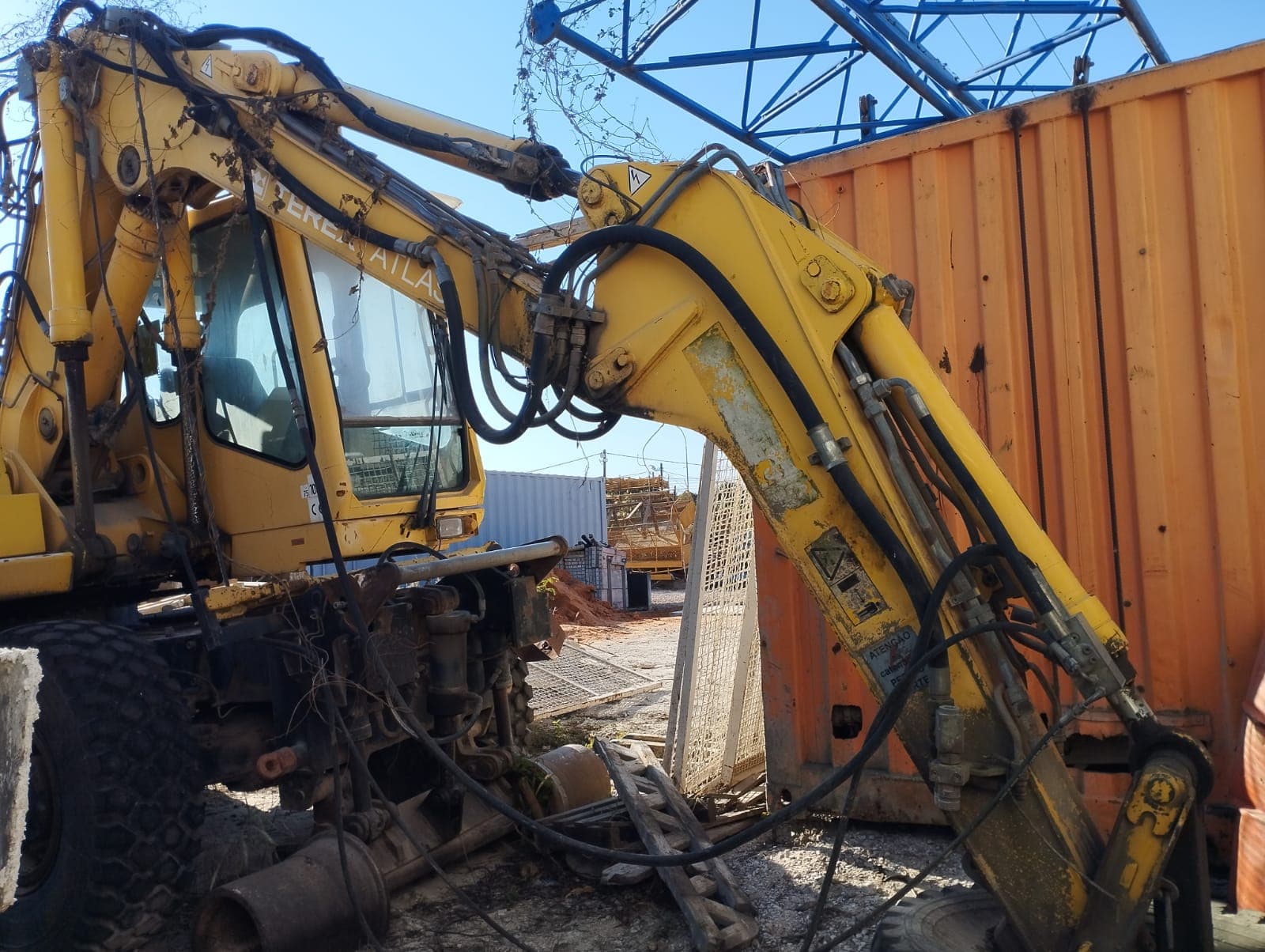 Road-Rail Wheeled Excavator ATLAS 1404 ZW – 2006 | Escavadora Giratória de Pneus R-Route ATLAS 1404 ZW – 2006 — imagem 17