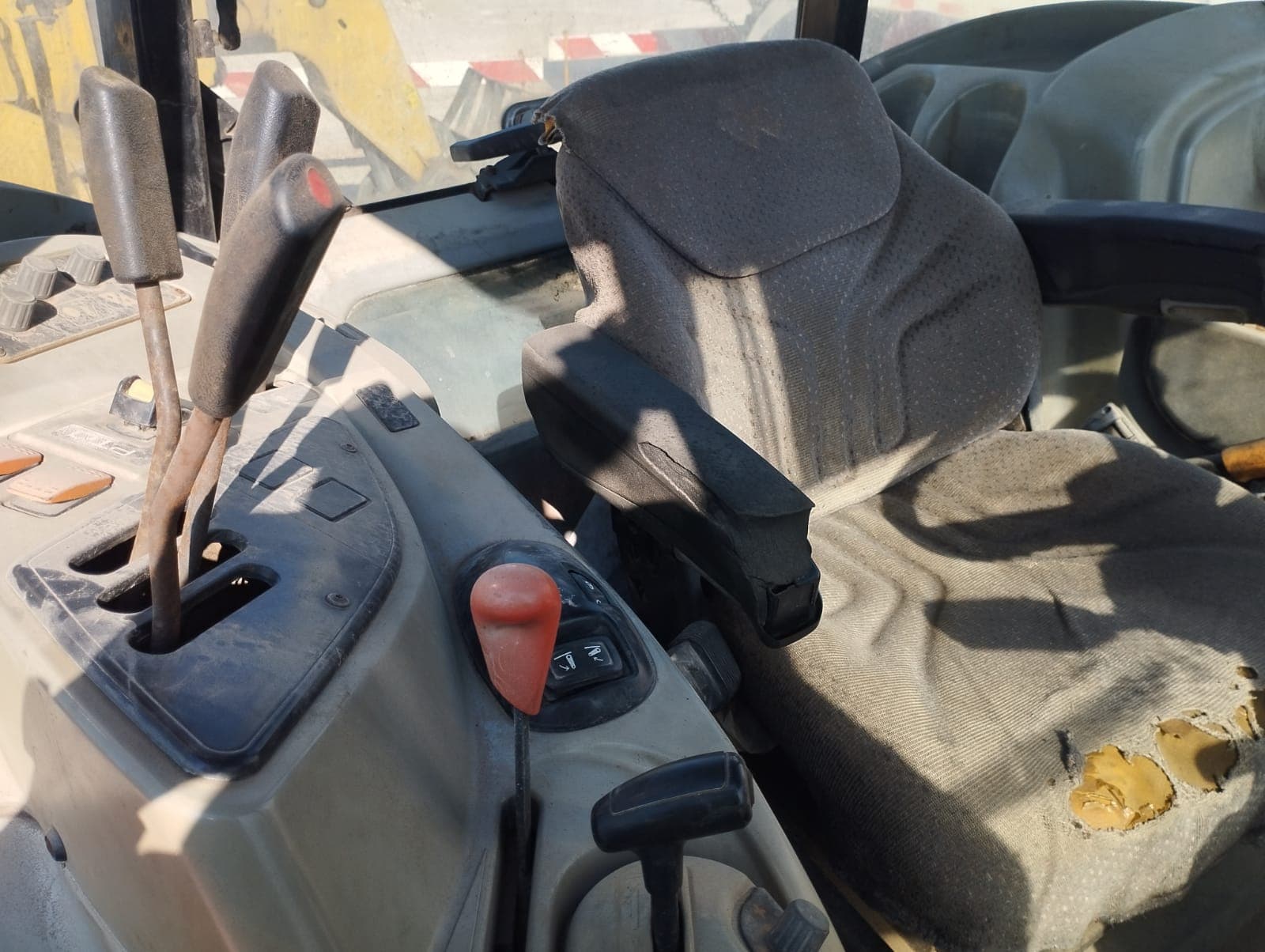 MASSEY FERGUSON T18D22GE13 - 2010 — image 8