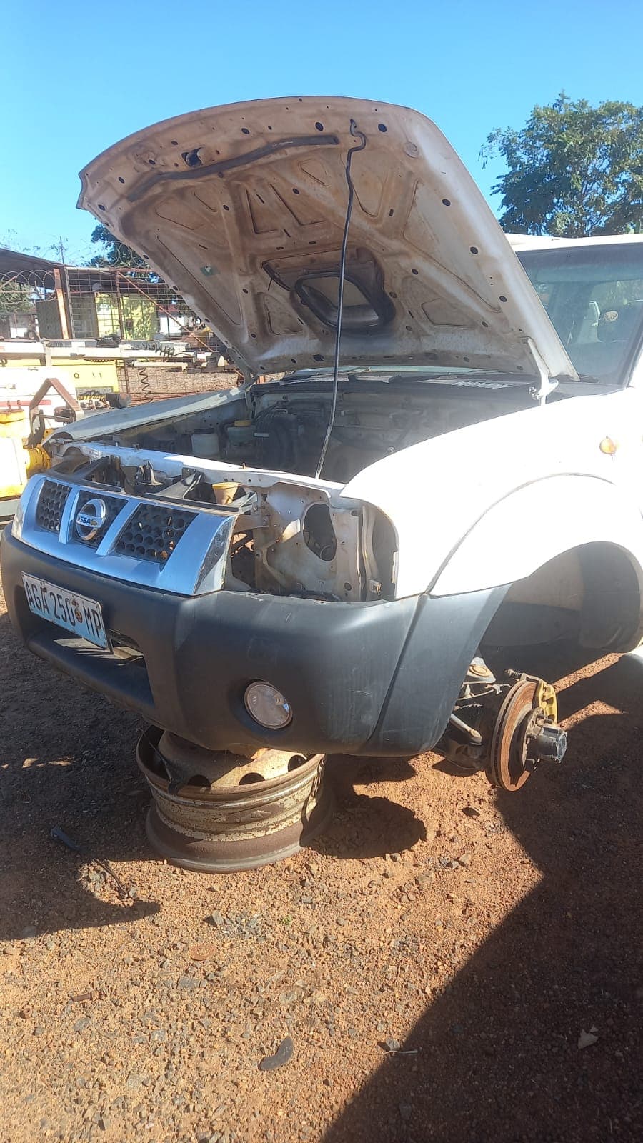 NISSAN HARDBODY C/D NP300 - 2017 — imagem 5