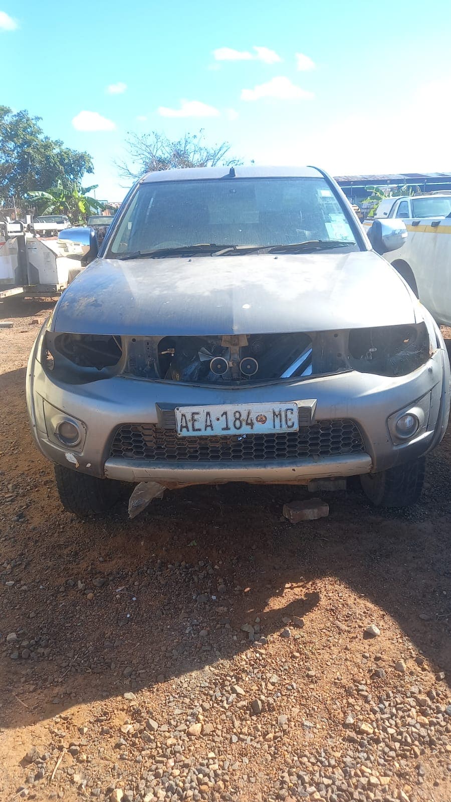 MITSUBISHI TRITON 2.5HP 300 - 2014 — imagem 5