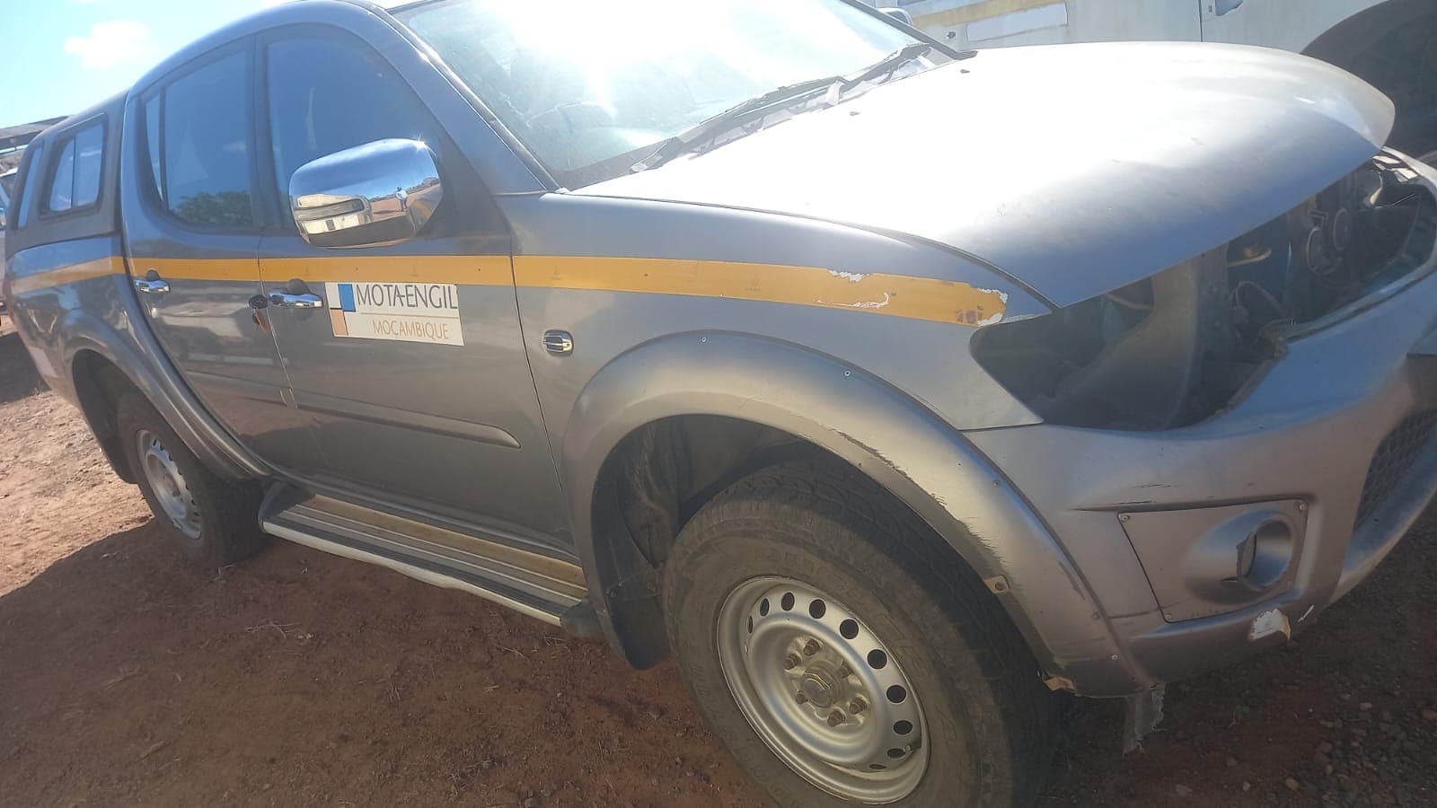 MITSUBISHI TRITON 2.5HP 300 - 2014 — imagem 2