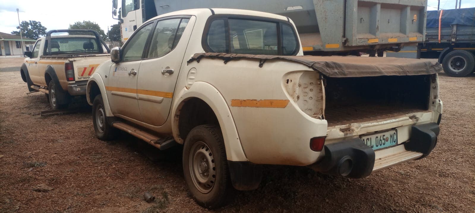 MITSUBISHI TRITON 3,2 GLS D/C - 2013 — imagen 5