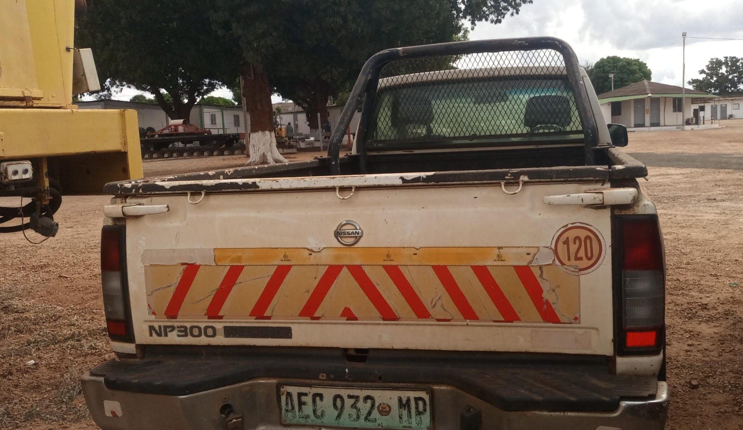 NISSAN HARDBODY /Cab -2014 — imagem 5