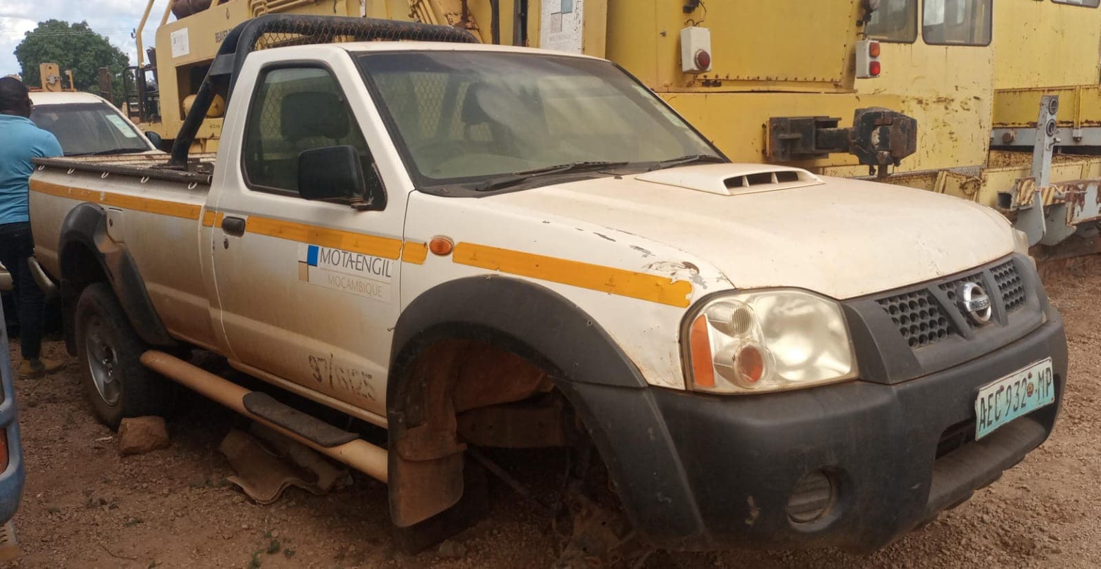 NISSAN HARDBODY /Cab -2014 — imagem 2