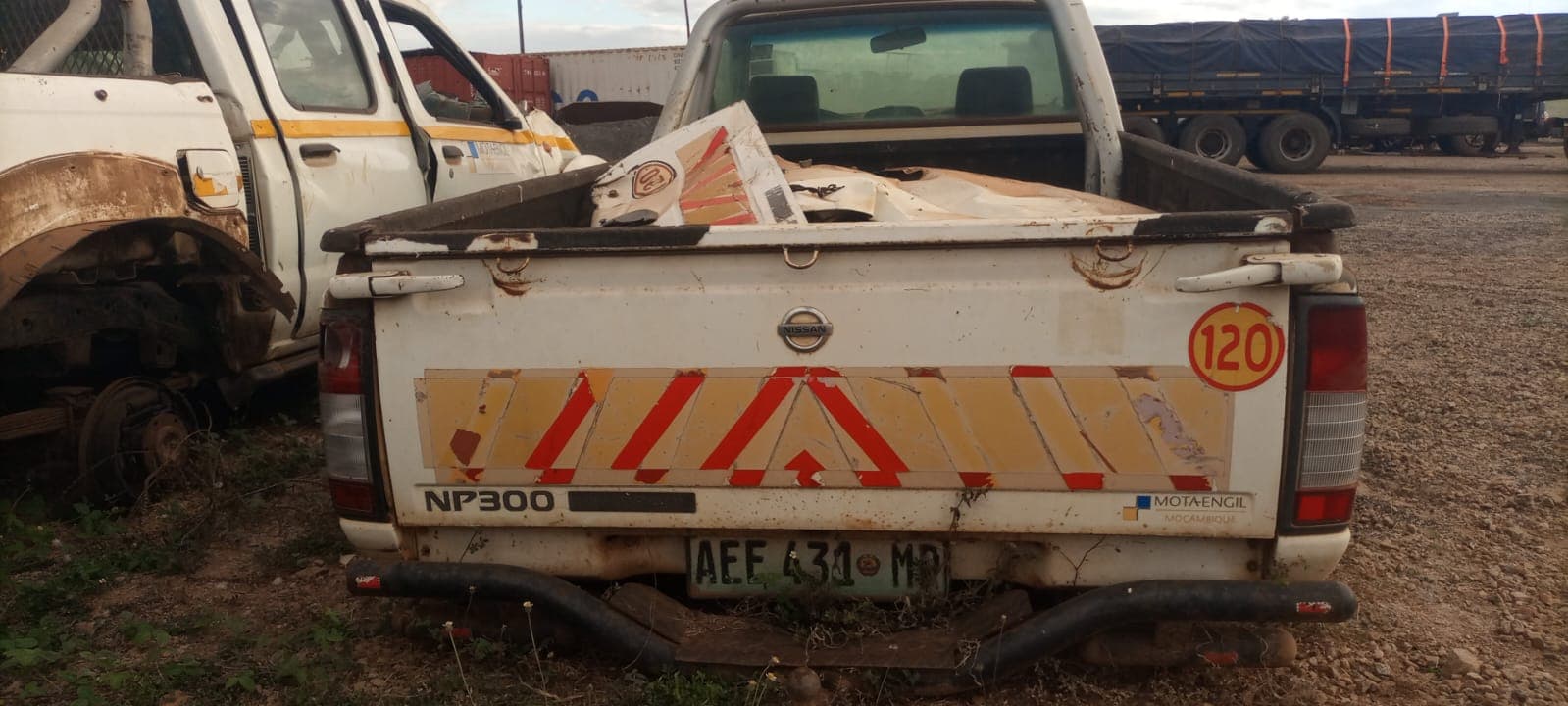 NISSAN HARDBODY /Cab -2013 — imagem 5