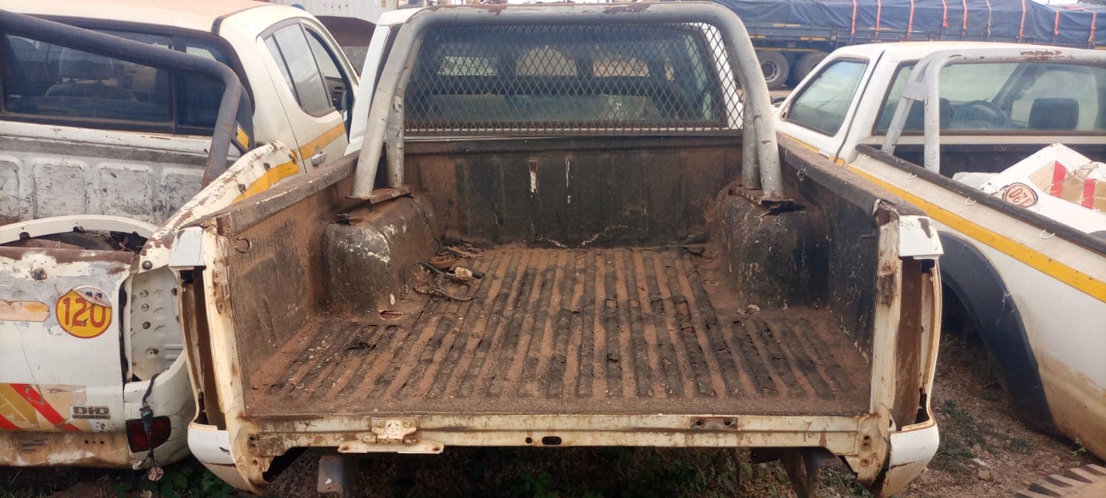 NISSAN HARDBODY C/D - 2017 — imagen 2