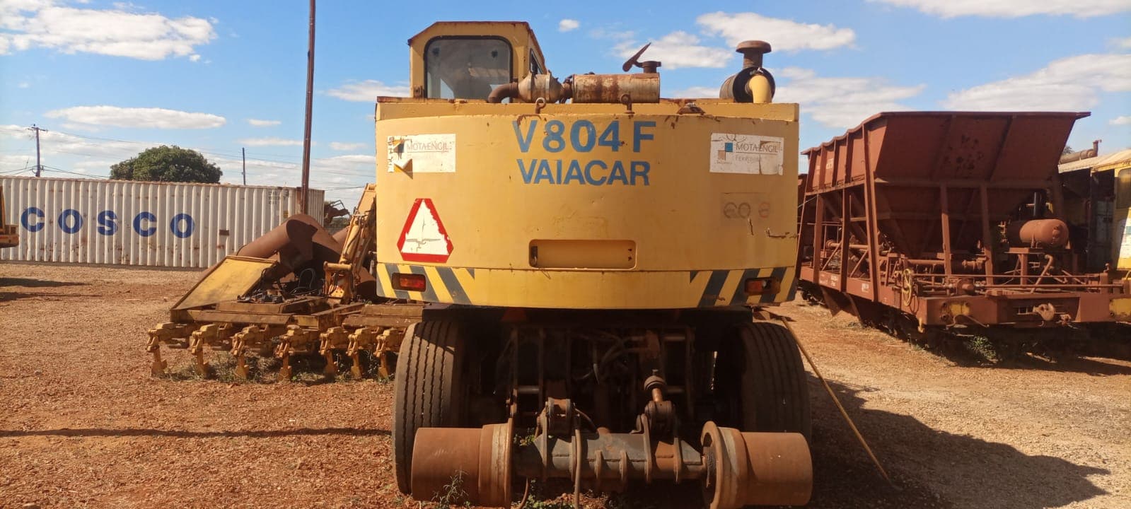 Road-Rail Wheeled Excavator VAIACAR V804 F – 1983 | Excavadora giratoria de neumáticos R-Route VAIACAR V804 F – 1983 — imagen 5