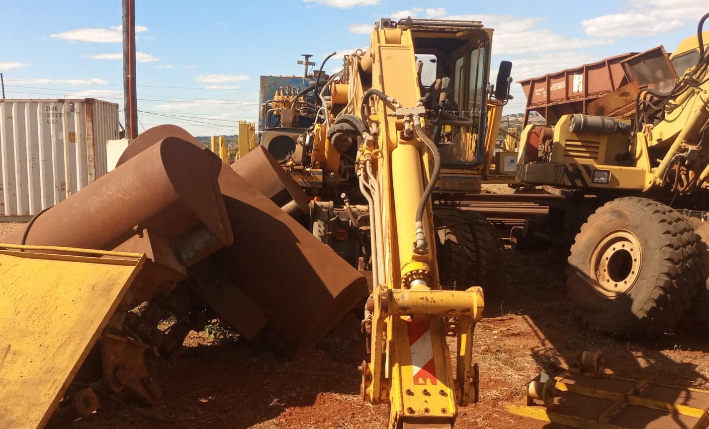 Road-Rail Wheeled Excavator VAIACAR V80 FS+ – 2009 | Escavadora Giratória de Pneus R-Route VAIACAR V80 FS+ – 2009 — imagem 4