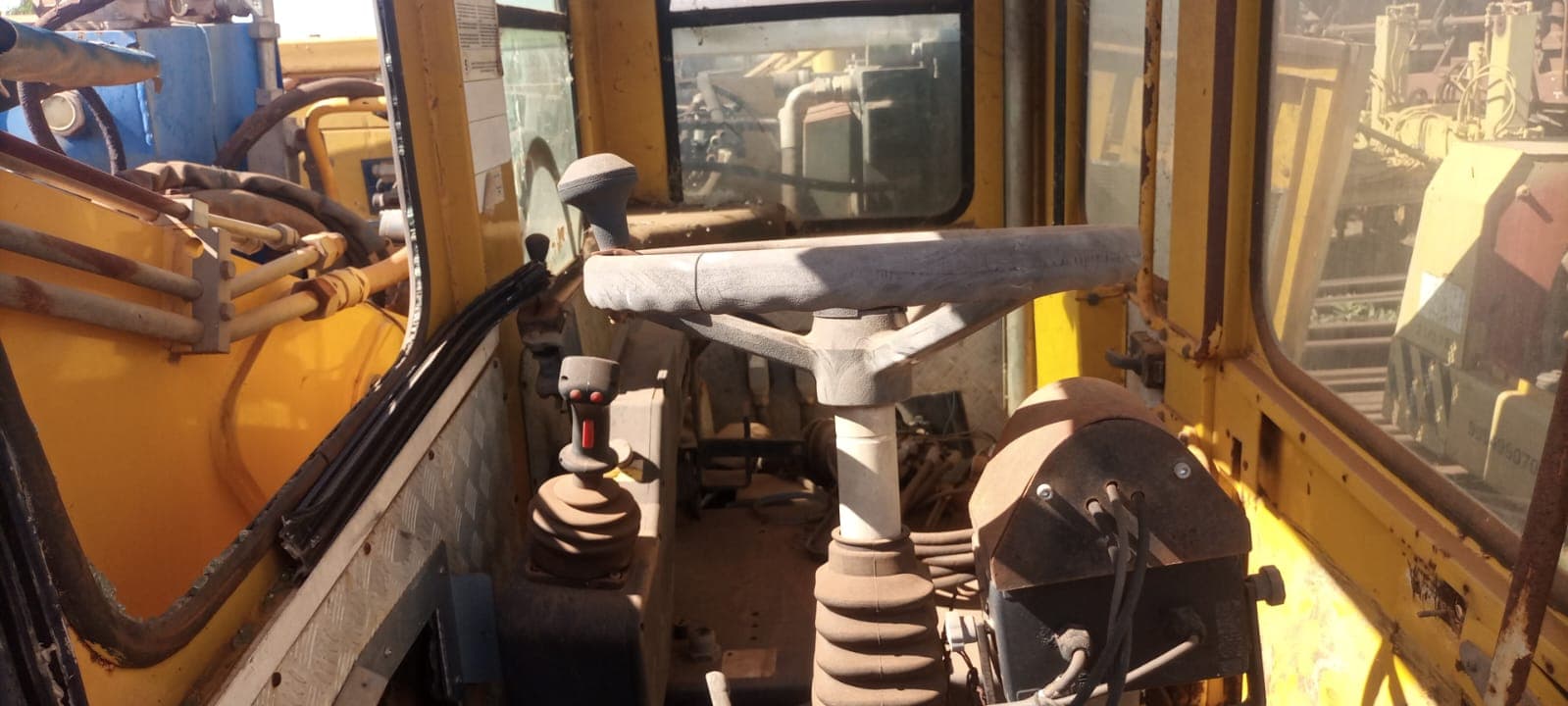 Road-Rail Wheeled Excavator VAIACAR V80 FS+ – 2009 | Escavadora Giratória de Pneus R-Route VAIACAR V80 FS+ – 2009 — imagem 6
