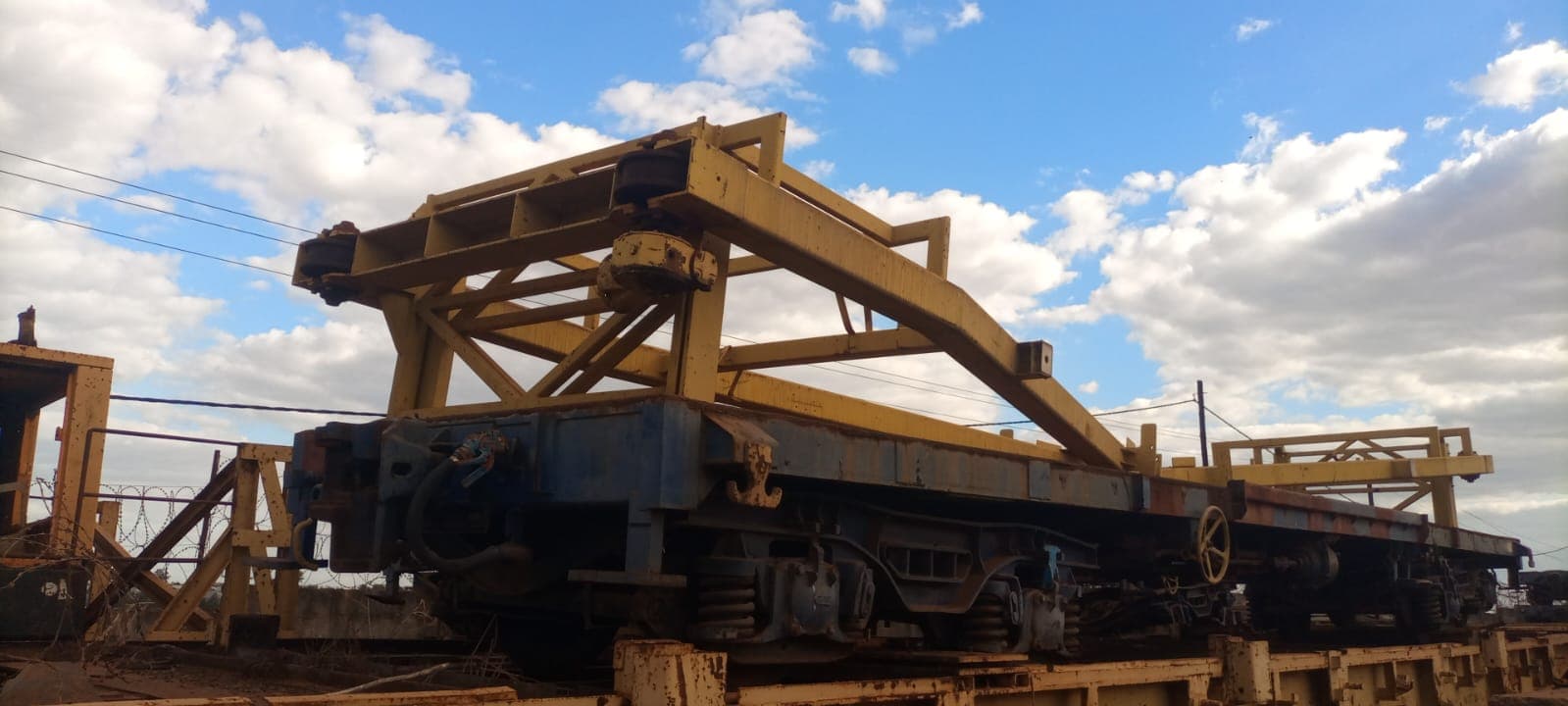 2JJAG Flat Wagon – 1983 | Vagón plataforma 2JJAG – 1983 — imagen 2