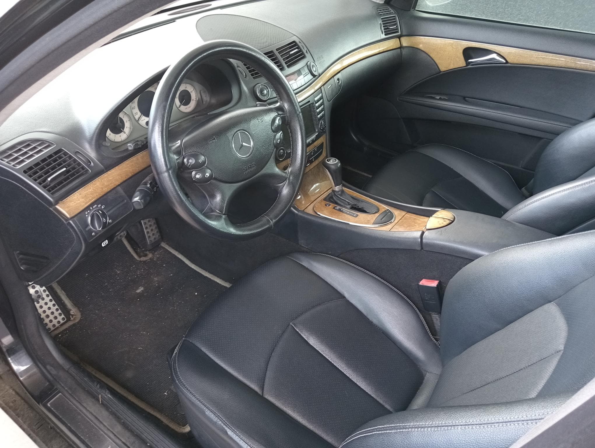 Mercedes-Benz E220 · Ano 2008 — imagen 6