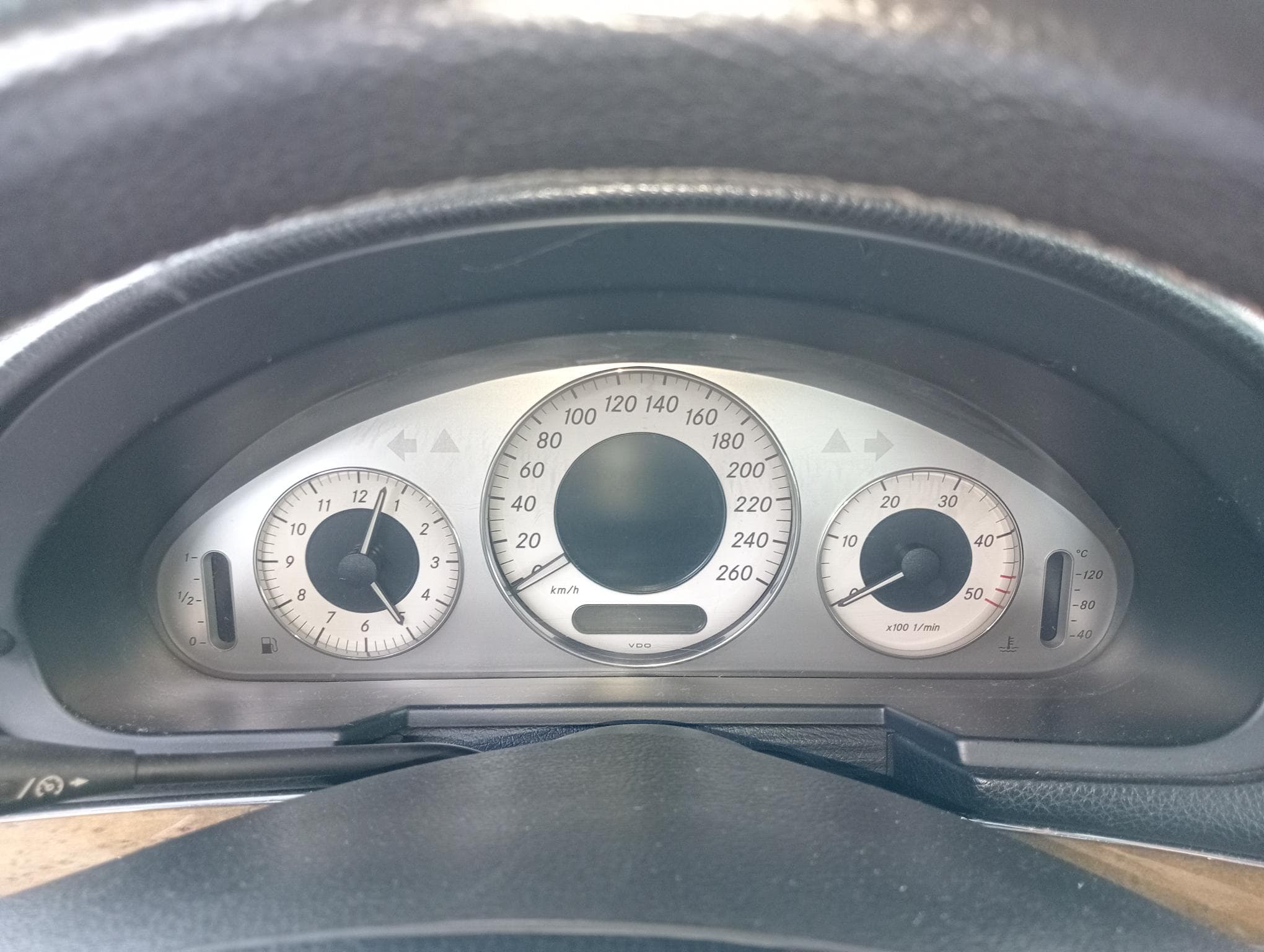 Mercedes-Benz E220 · Ano 2008 — imagen 9