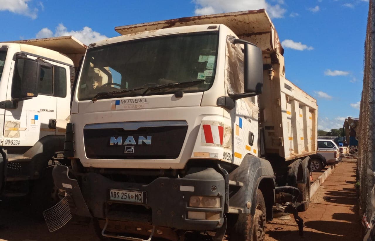 MAN TGS 33.360 BB-WW 6X4 -2012 — imagen 1
