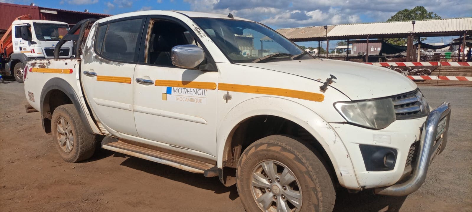 MITSUBISHI TRITON 3.2 GLS D/C - 2013 — imagem 4