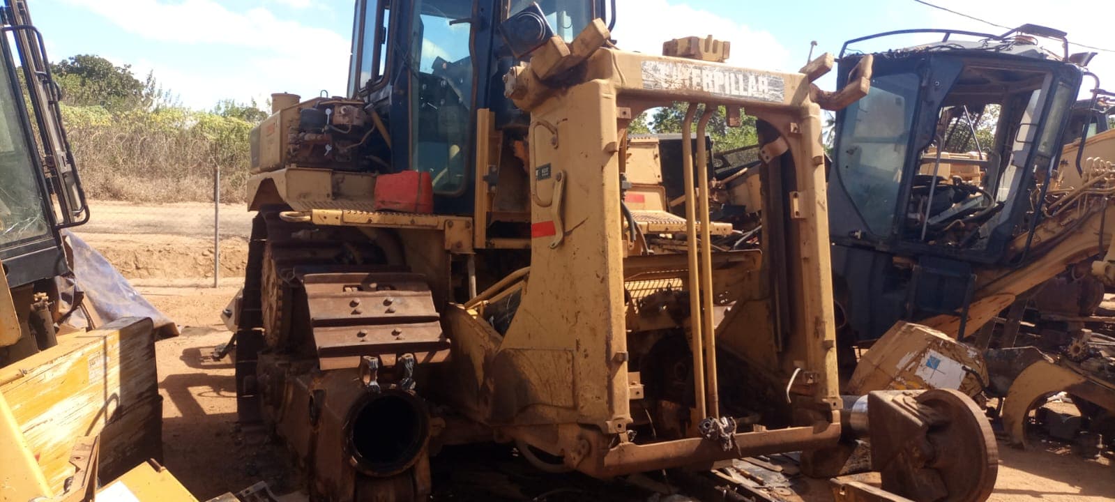 Tractor de Rastos - 2011 — imagem 8