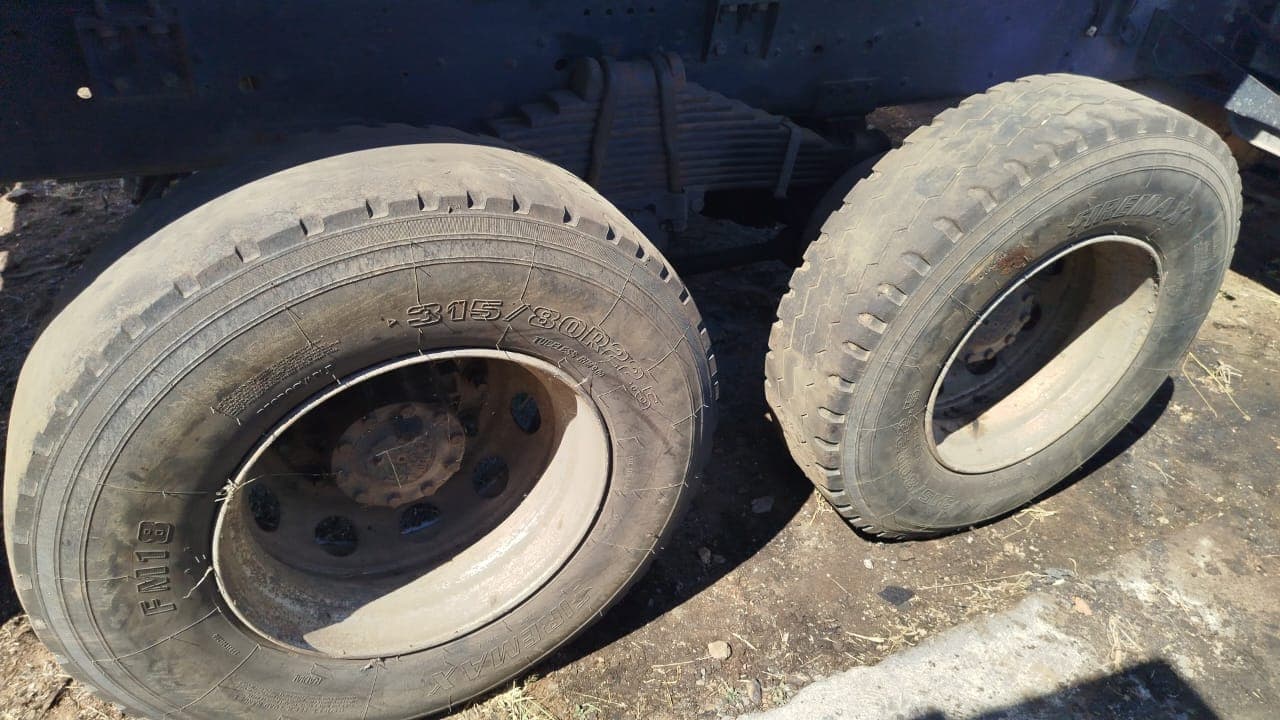 TATA NOVUS K5DEF 26T (6X4) - 2013 — imagem 8