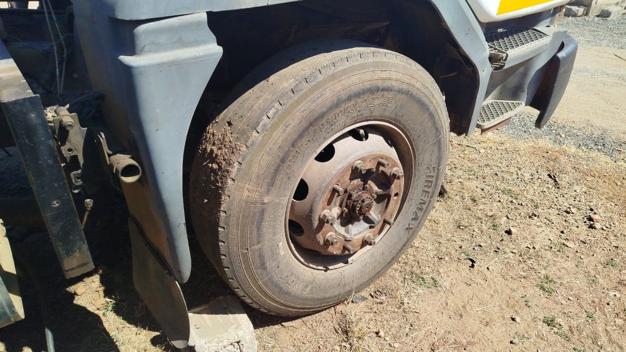 TATA NOVUS K5DEF 26T (6X4) - 2014 — imagem 6