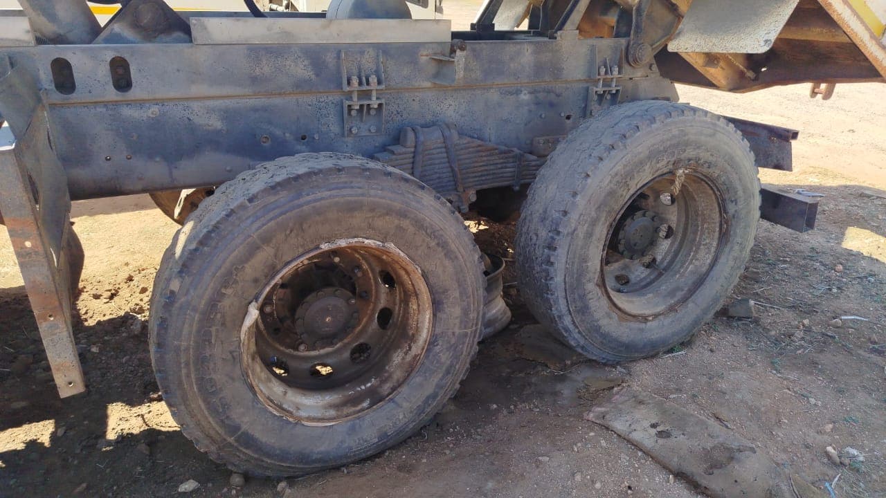 TATA NOVUS K5DEF 26T (6X4) - 2014 — imagem 12